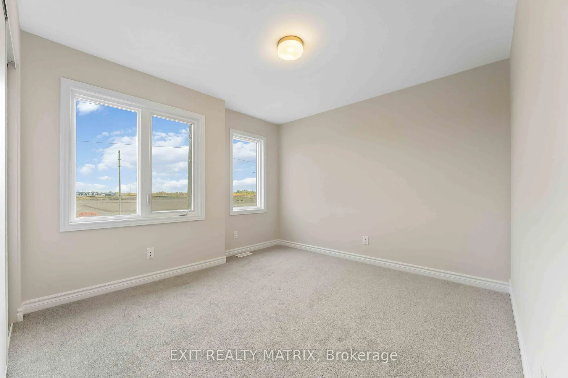 Photo 15 of 200 Ryan Reynolds Way, Ottawa, Mer Bleue/Bradley Estates/Anderson Park — HOMEH