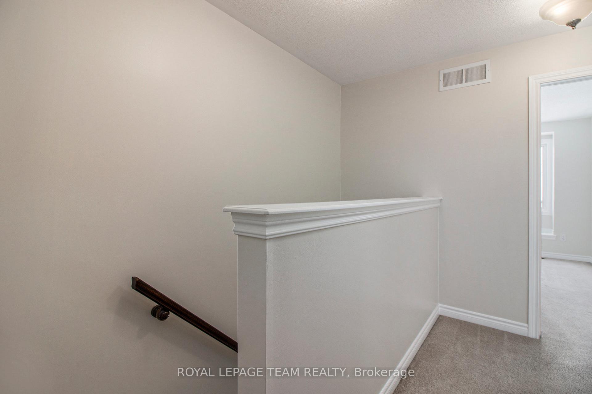 Photo 18 of 623 Bluegill Avenue, Ottawa, Barrhaven - Half Moon Bay — HOMEH
