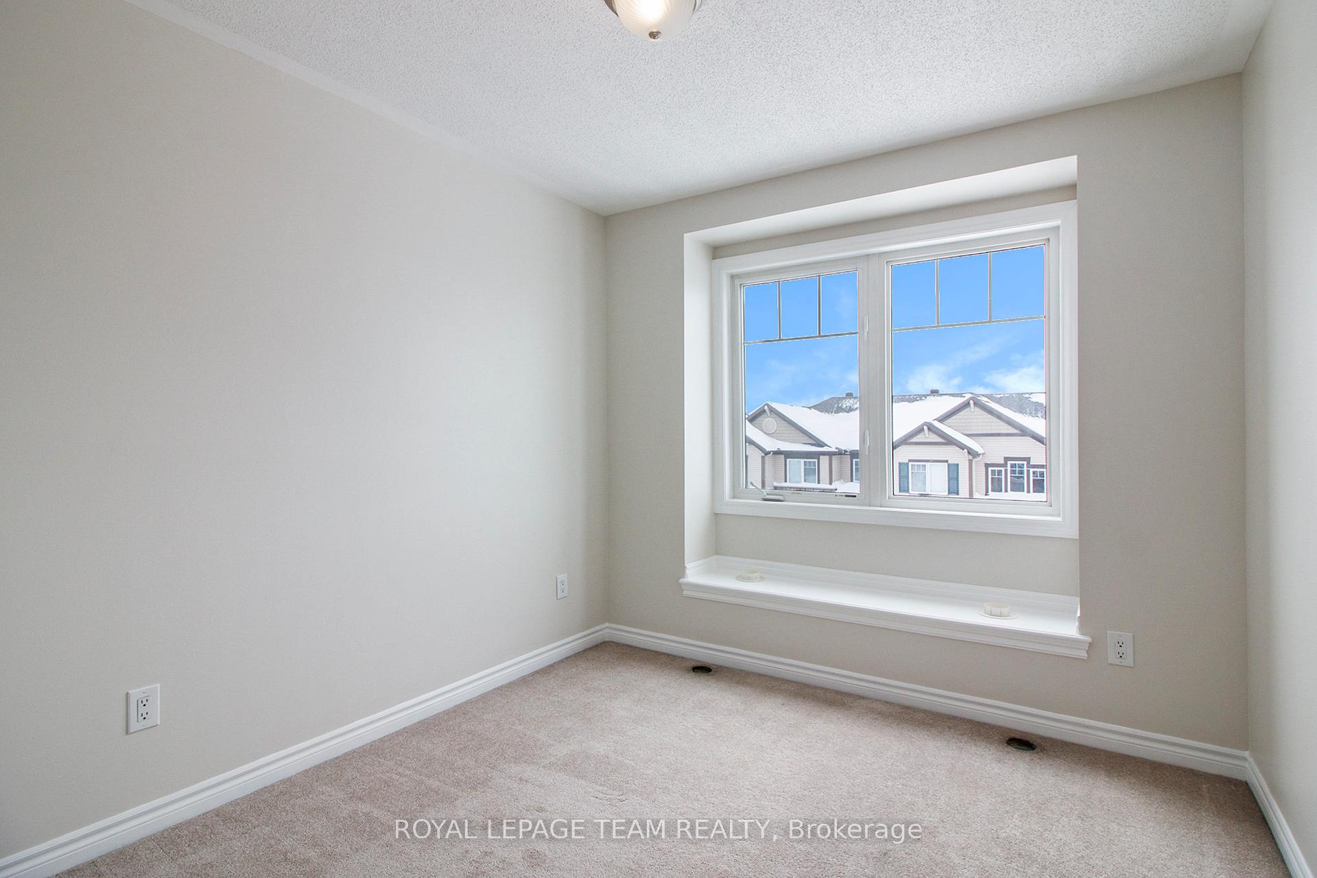 Photo 23 of 623 Bluegill Avenue, Ottawa, Barrhaven - Half Moon Bay — HOMEH