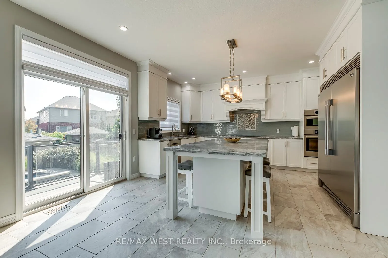 Photo 9 of 55 Kaufman Drive, Hamilton, Binbrook — HOMEH