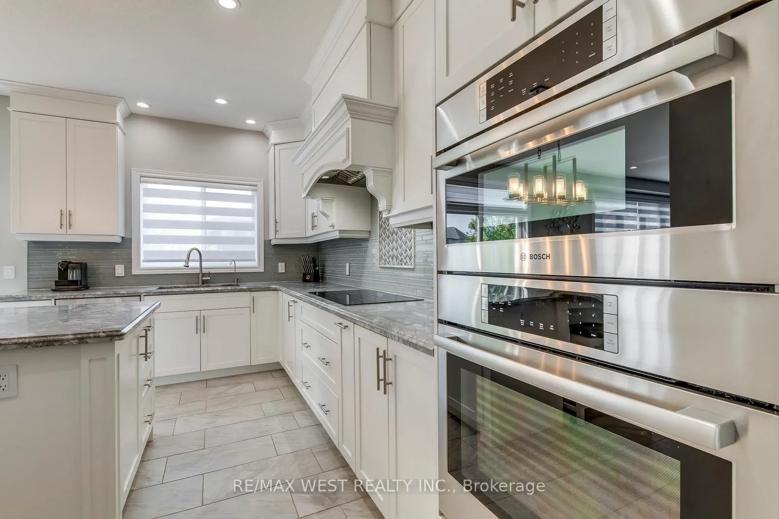 Photo 14 of 55 Kaufman Drive, Hamilton, Binbrook — HOMEH