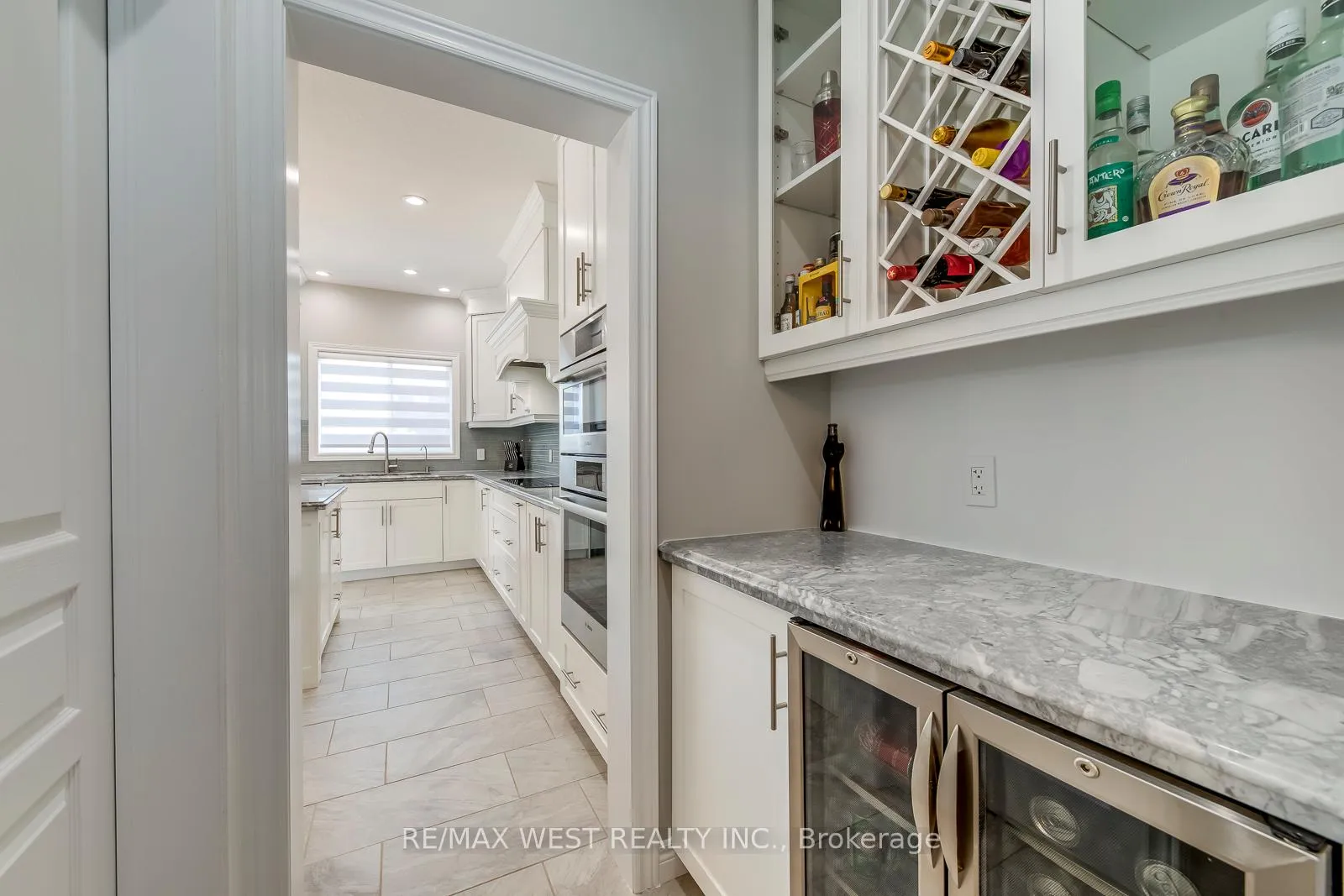 Photo 15 of 55 Kaufman Drive, Hamilton, Binbrook — HOMEH