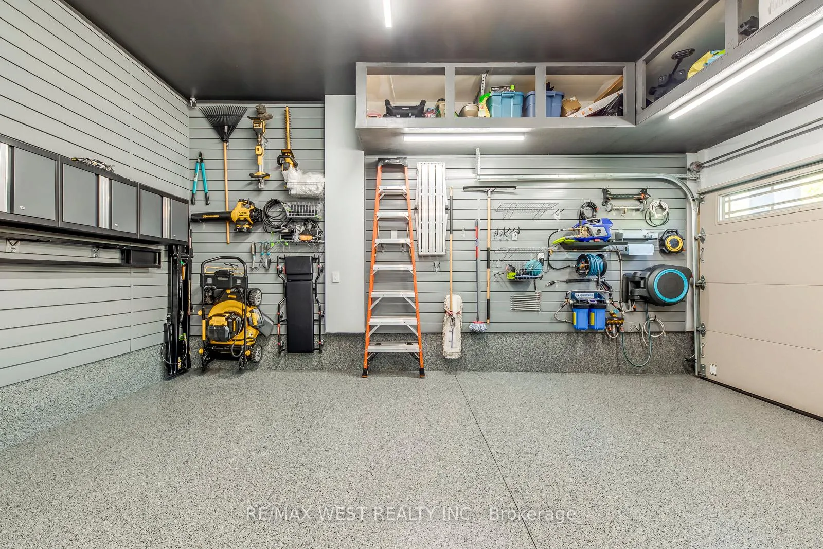 Photo 35 of 55 Kaufman Drive, Hamilton, Binbrook — HOMEH