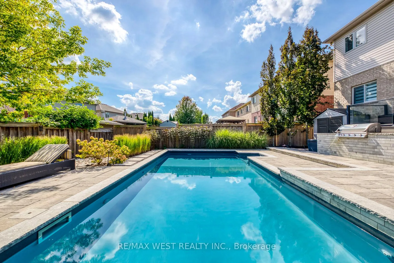Photo 40 of 55 Kaufman Drive, Hamilton, Binbrook — HOMEH