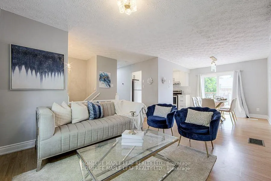 Photo 8 of 689 Macyoung Drive W, Kincardine — HOMEH