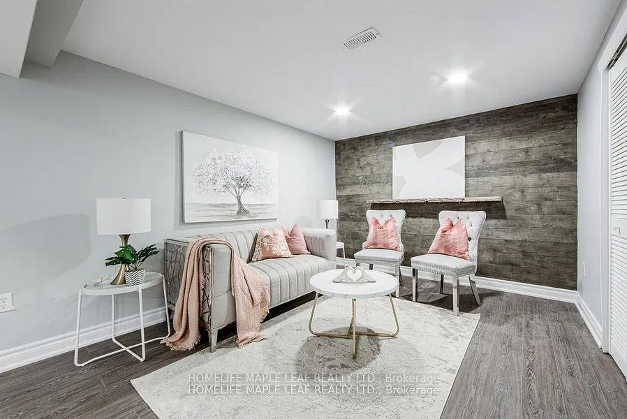 Photo 33 of 689 Macyoung Drive W, Kincardine — HOMEH