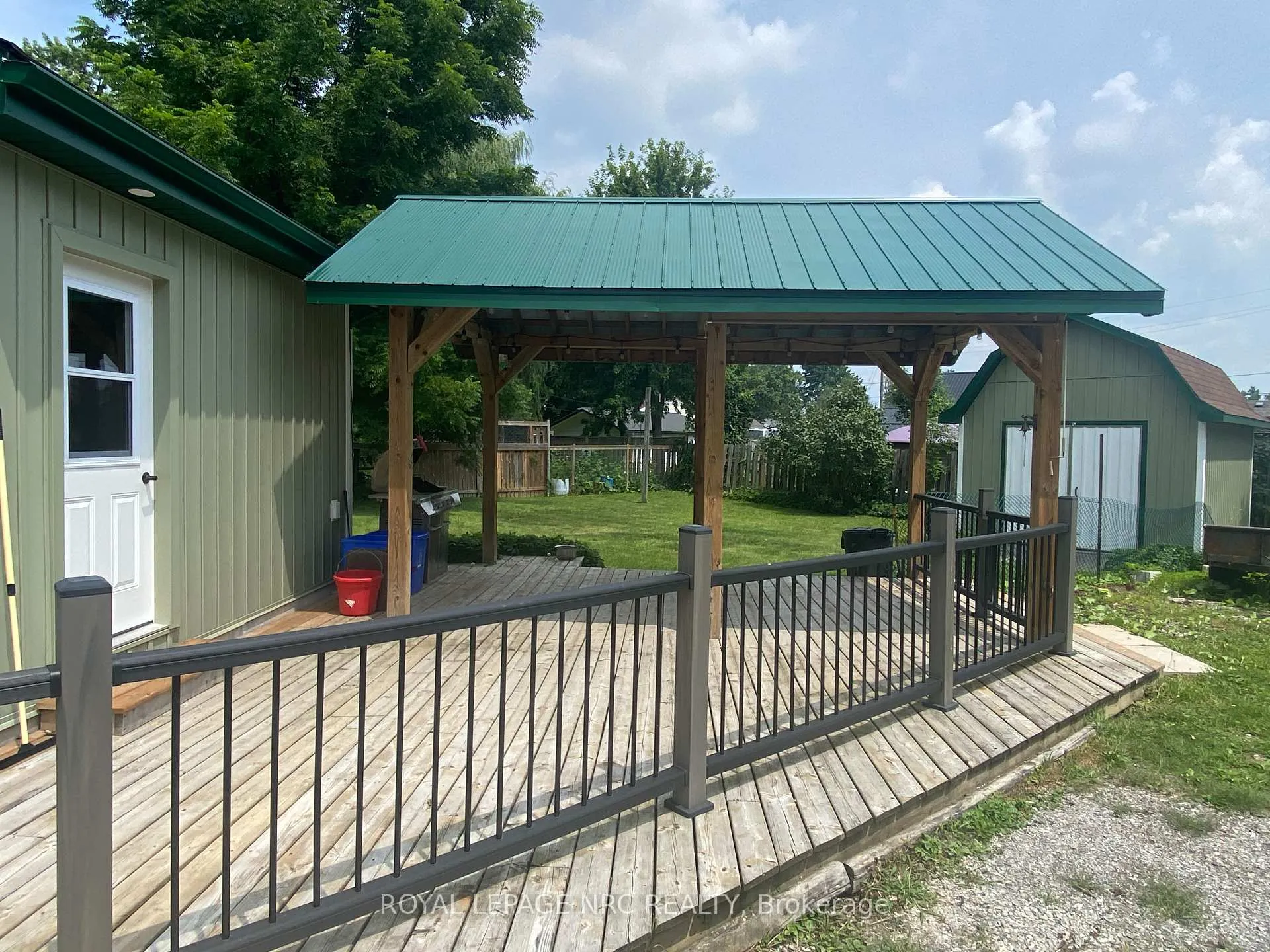 Photo 31 of 2076 Main Street N, Haldimand — HOMEH