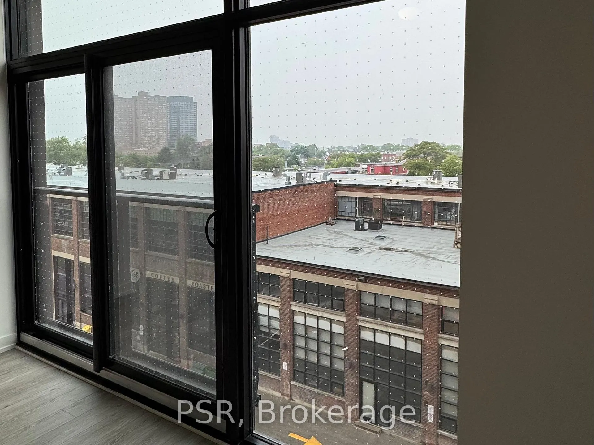 Photo 10 of Unit 512, 181 Sterling Road, Toronto, Dufferin Grove — HOMEH