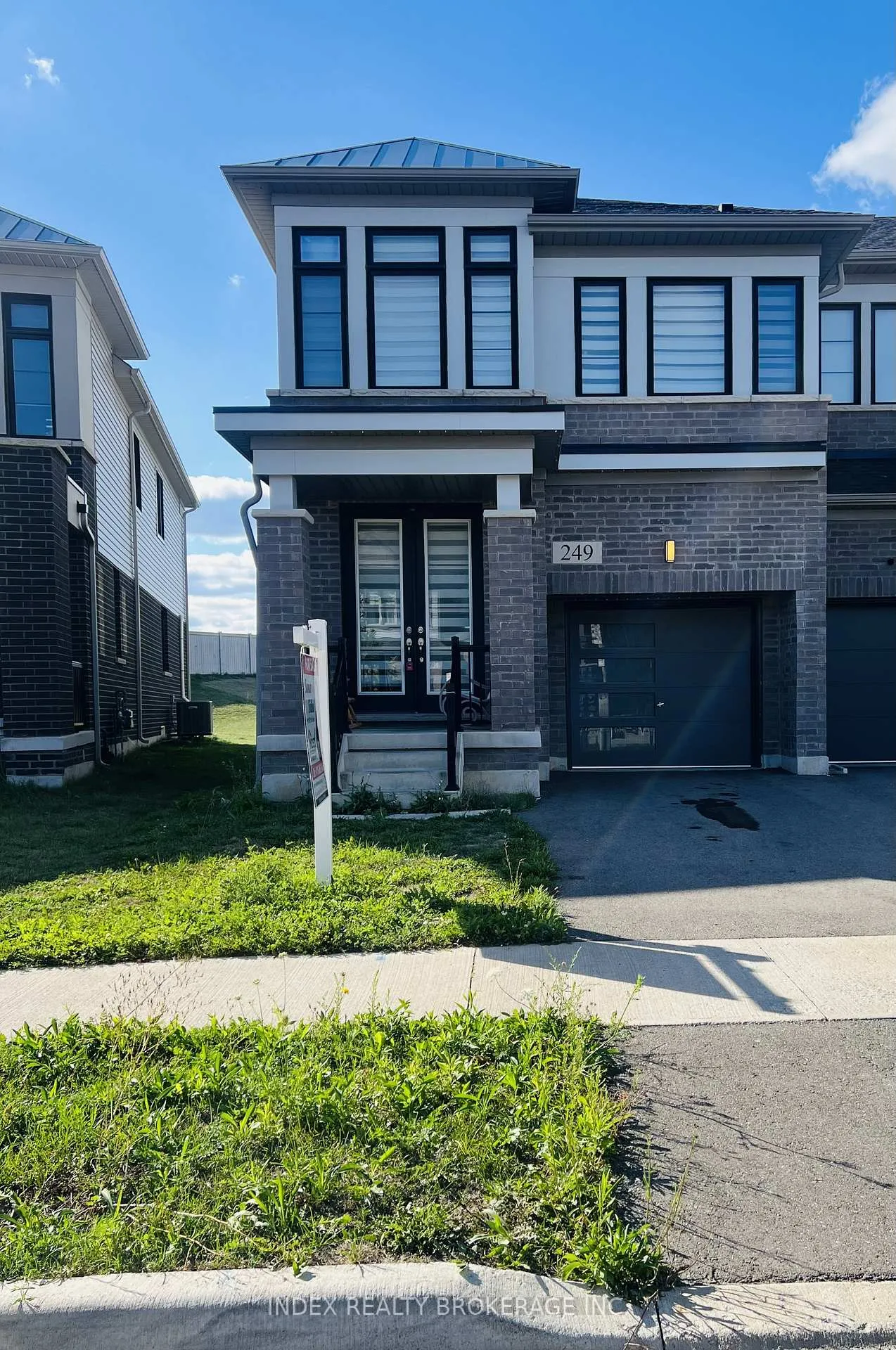 Photo 1 of 249 Rosebury Way, Hamilton, Mount Hope — HOMEH