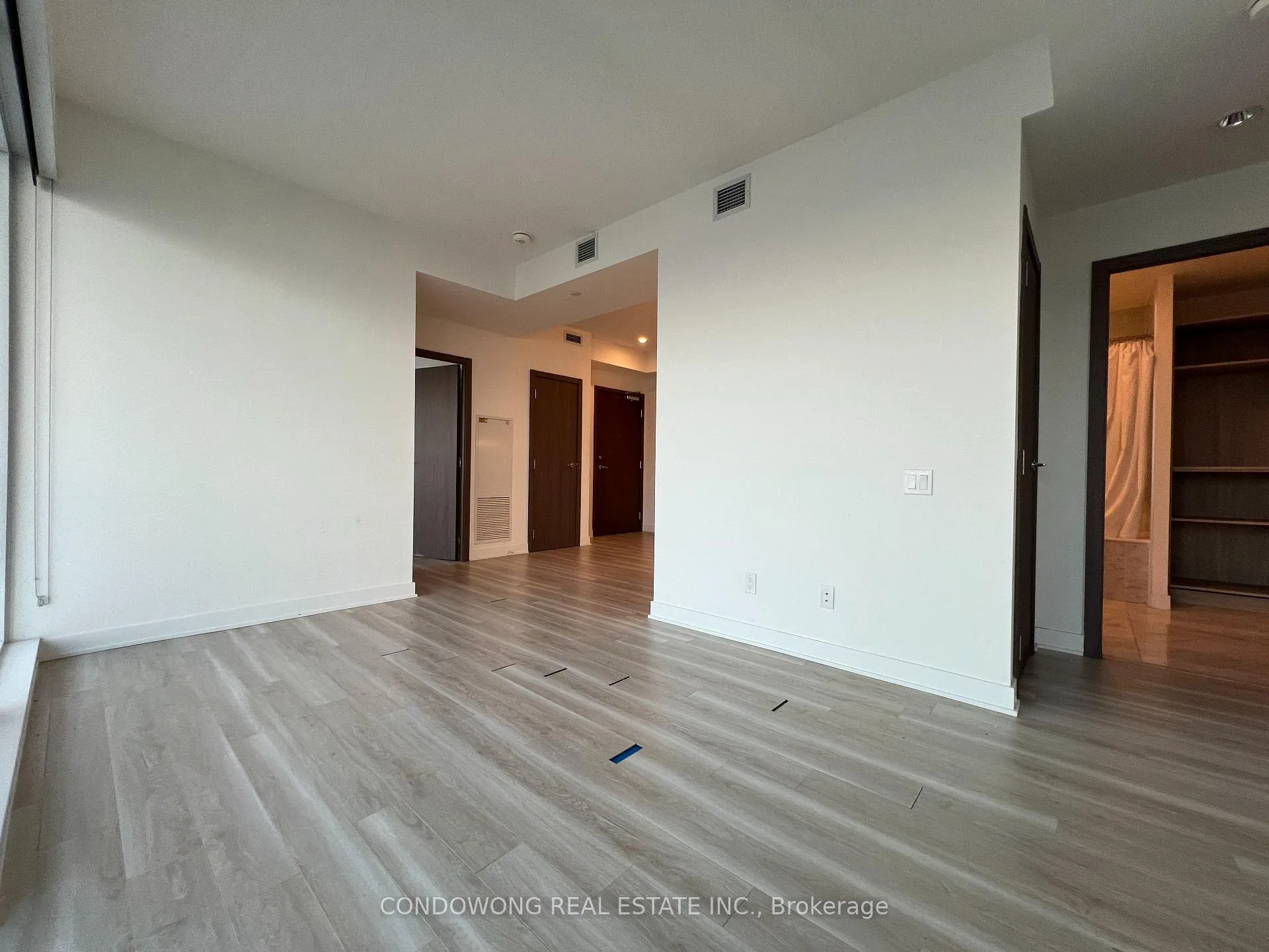 Photo 6 of Unit 3811, 19 Bathurst Street, Toronto, Waterfront Communities — HOMEH