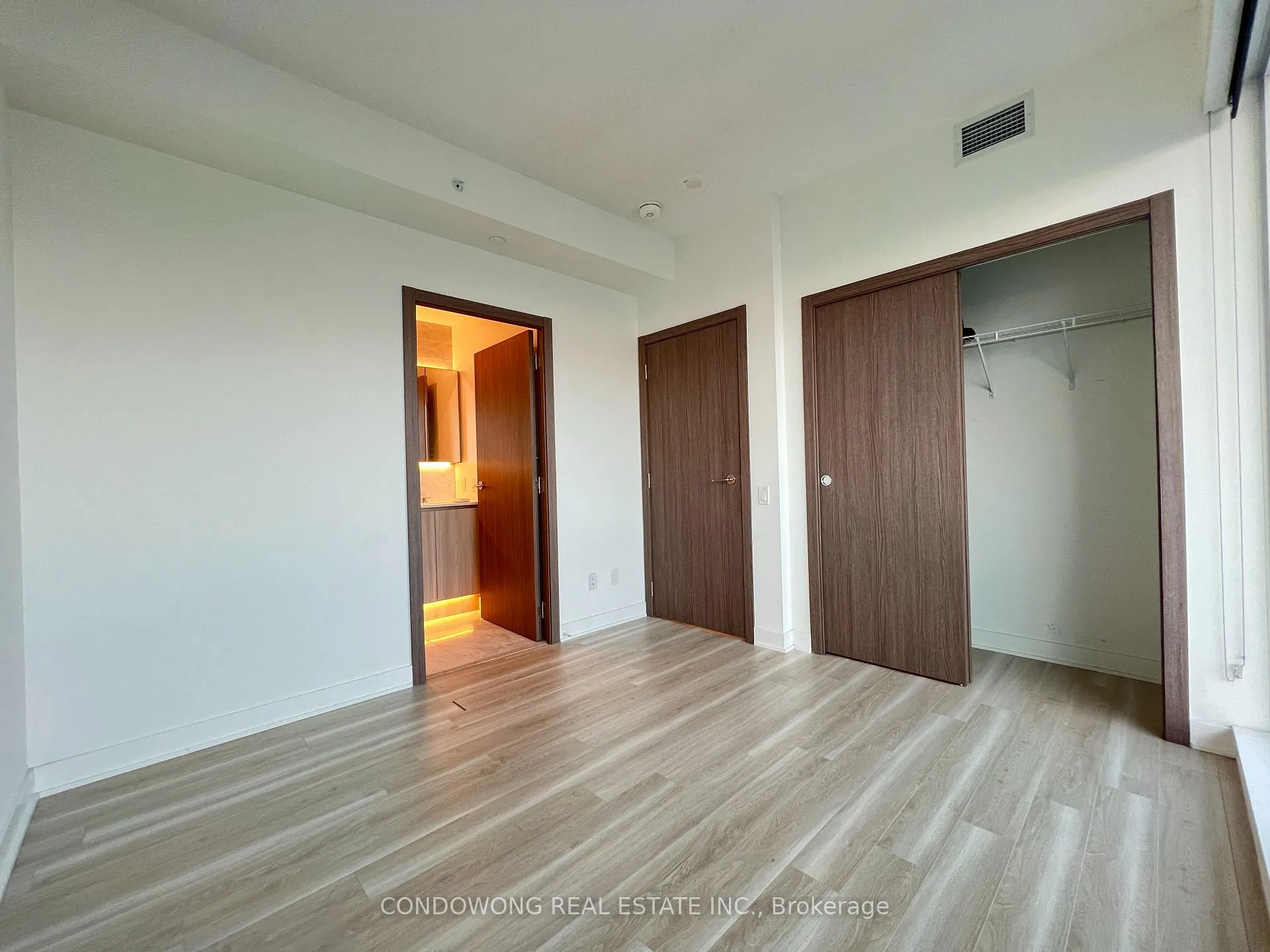 Photo 10 of Unit 3811, 19 Bathurst Street, Toronto, Waterfront Communities — HOMEH