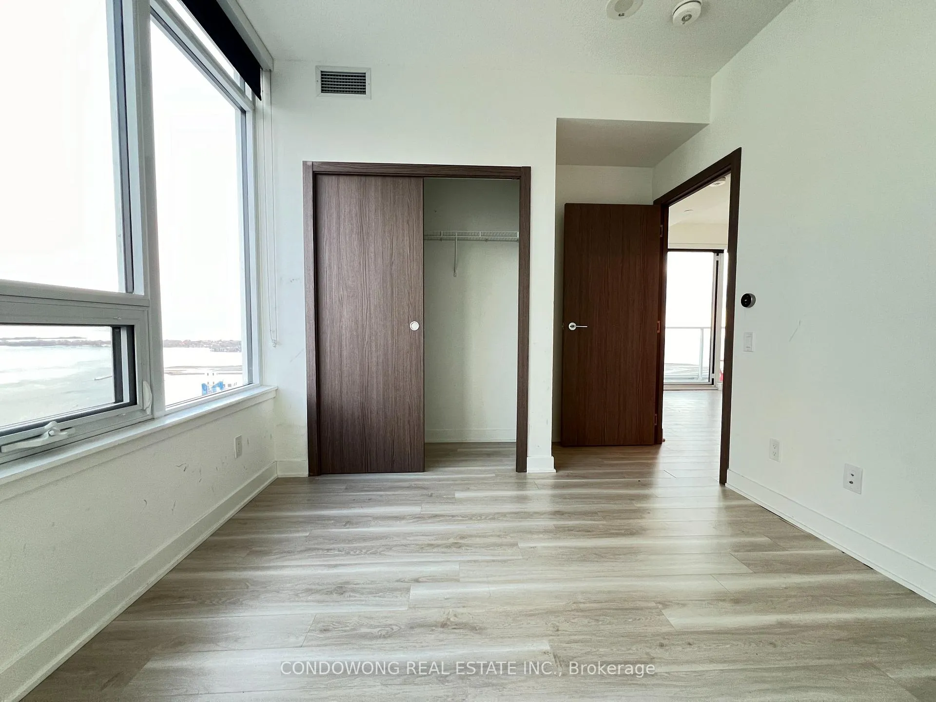 Photo 11 of Unit 3811, 19 Bathurst Street, Toronto, Waterfront Communities — HOMEH
