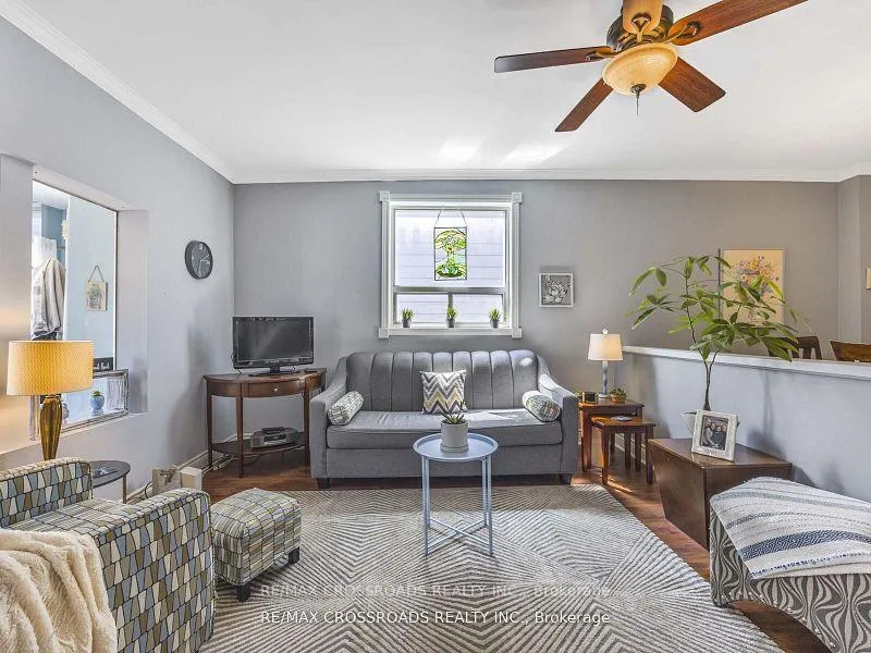 Photo 5 of 22 Ivy Avenue, Toronto, South Riverdale — HOMEH
