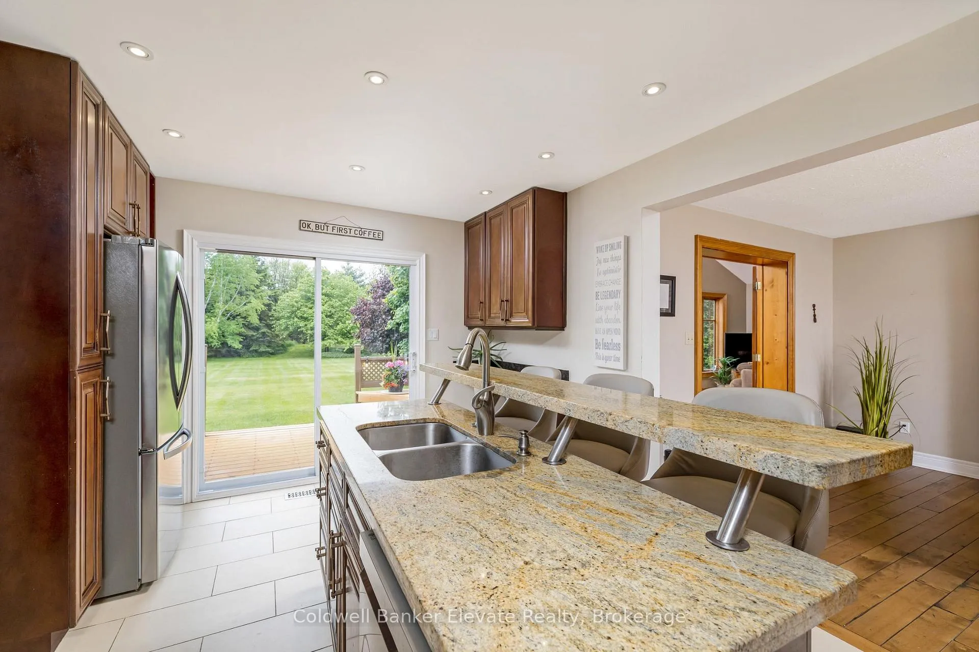 Photo 11 of 4 Southwinds Drive, Halton Hills, Rural Halton Hills — HOMEH
