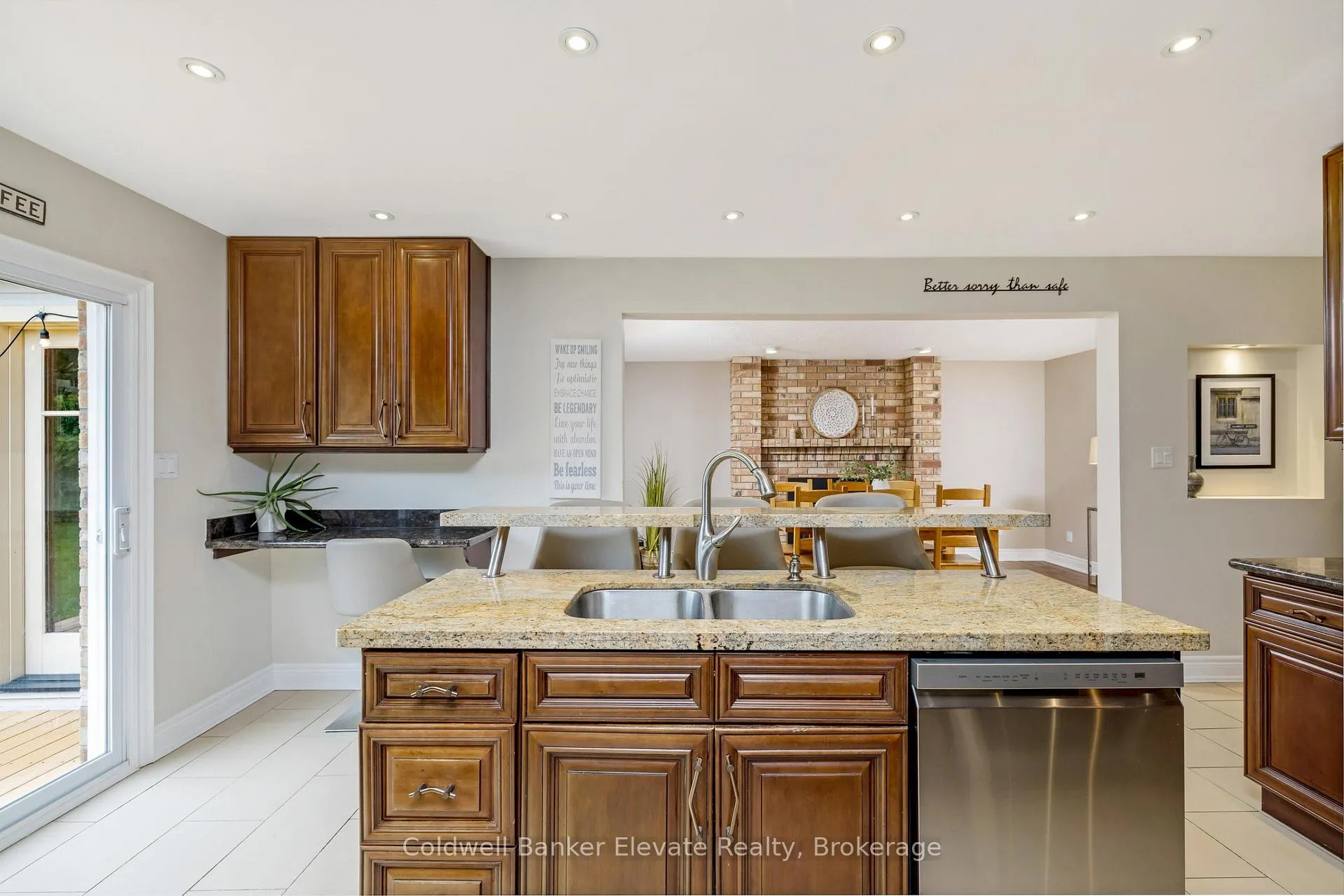 Photo 13 of 4 Southwinds Drive, Halton Hills, Rural Halton Hills — HOMEH