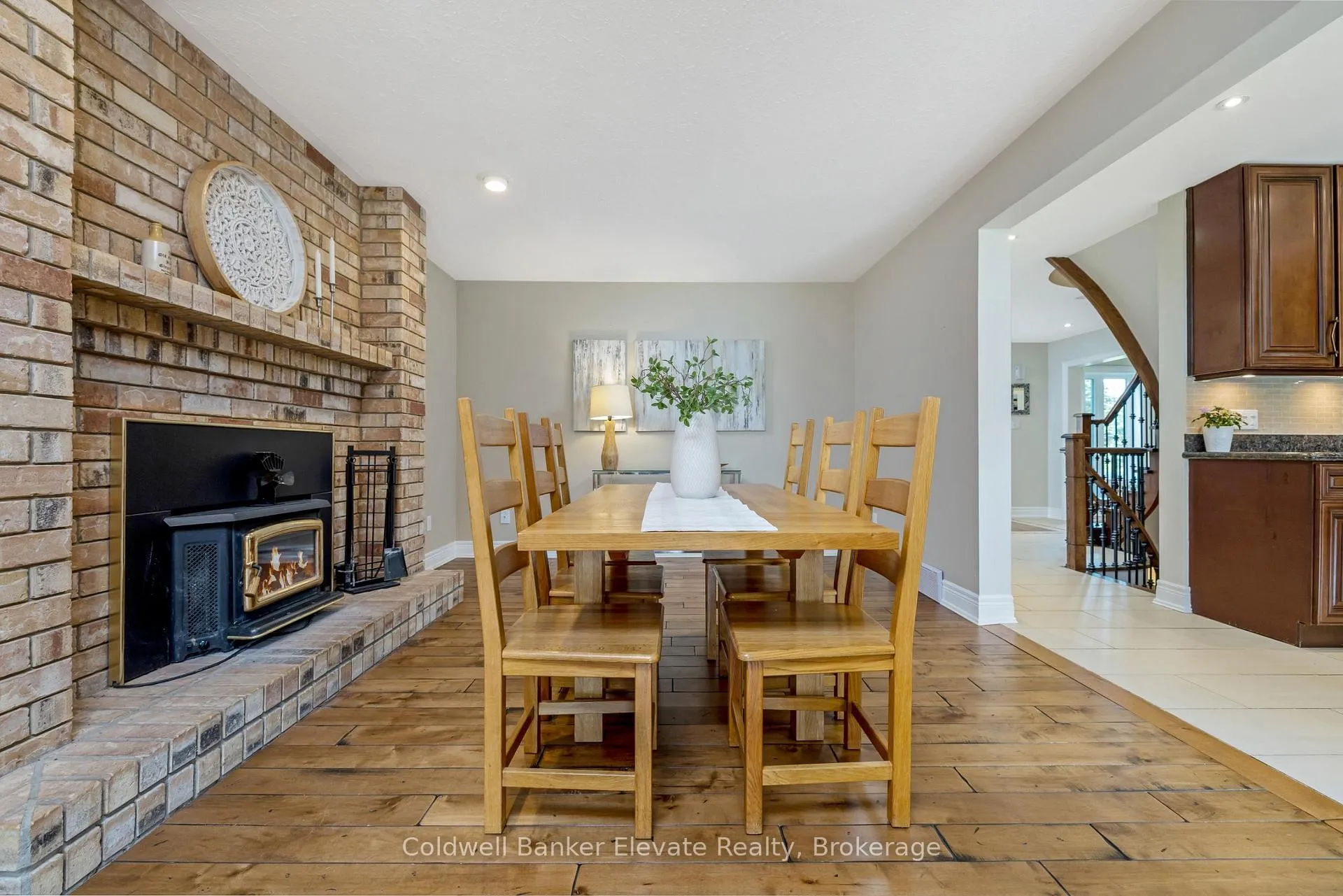 Photo 15 of 4 Southwinds Drive, Halton Hills, Rural Halton Hills — HOMEH