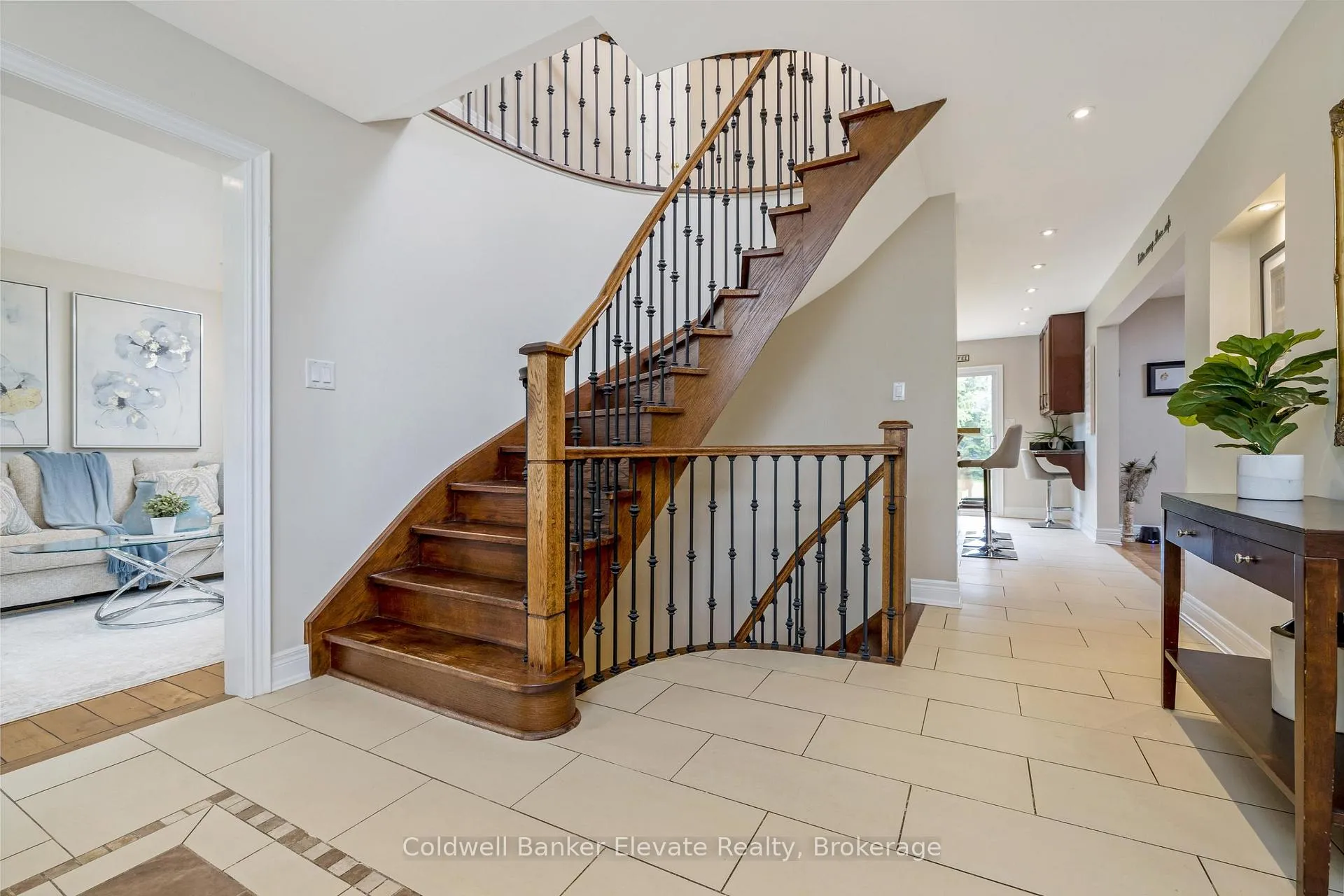 Photo 21 of 4 Southwinds Drive, Halton Hills, Rural Halton Hills — HOMEH