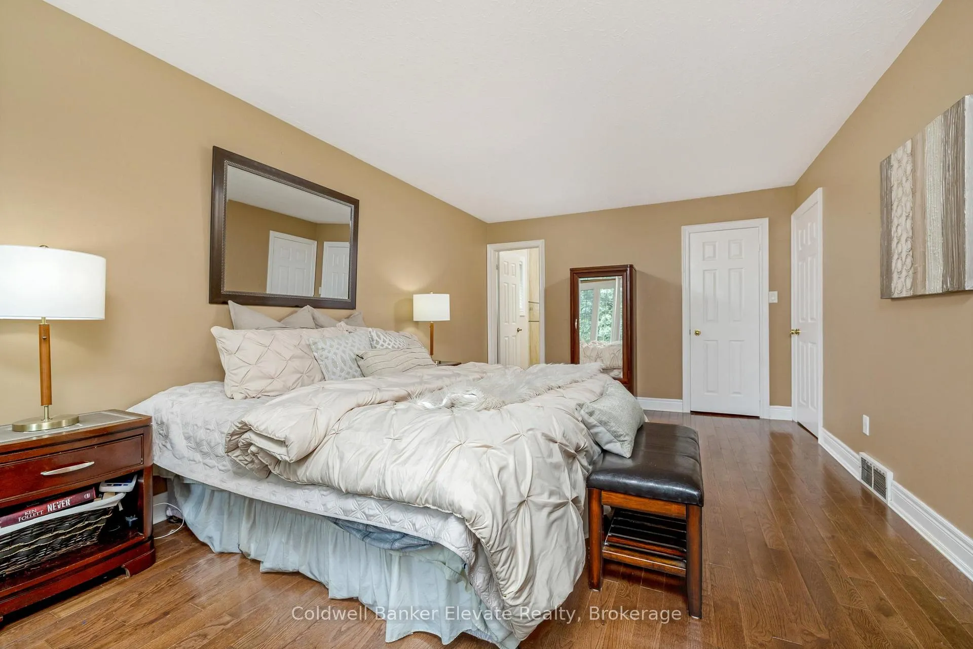 Photo 23 of 4 Southwinds Drive, Halton Hills, Rural Halton Hills — HOMEH