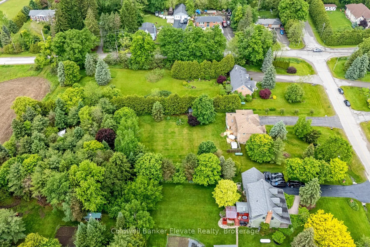 Photo 44 of 4 Southwinds Drive, Halton Hills, Rural Halton Hills — HOMEH