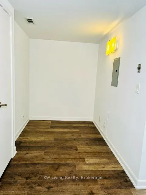 Photo 13 of Unit 1803, 600 Fleet Street, Toronto, Niagara — HOMEH