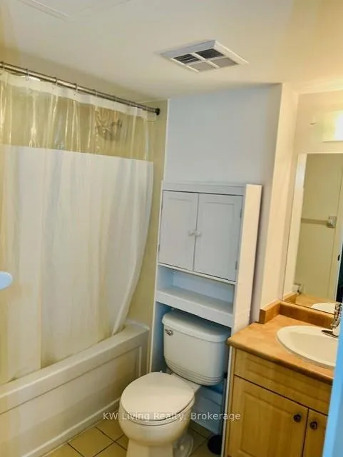 Photo 14 of Unit 1803, 600 Fleet Street, Toronto, Niagara — HOMEH