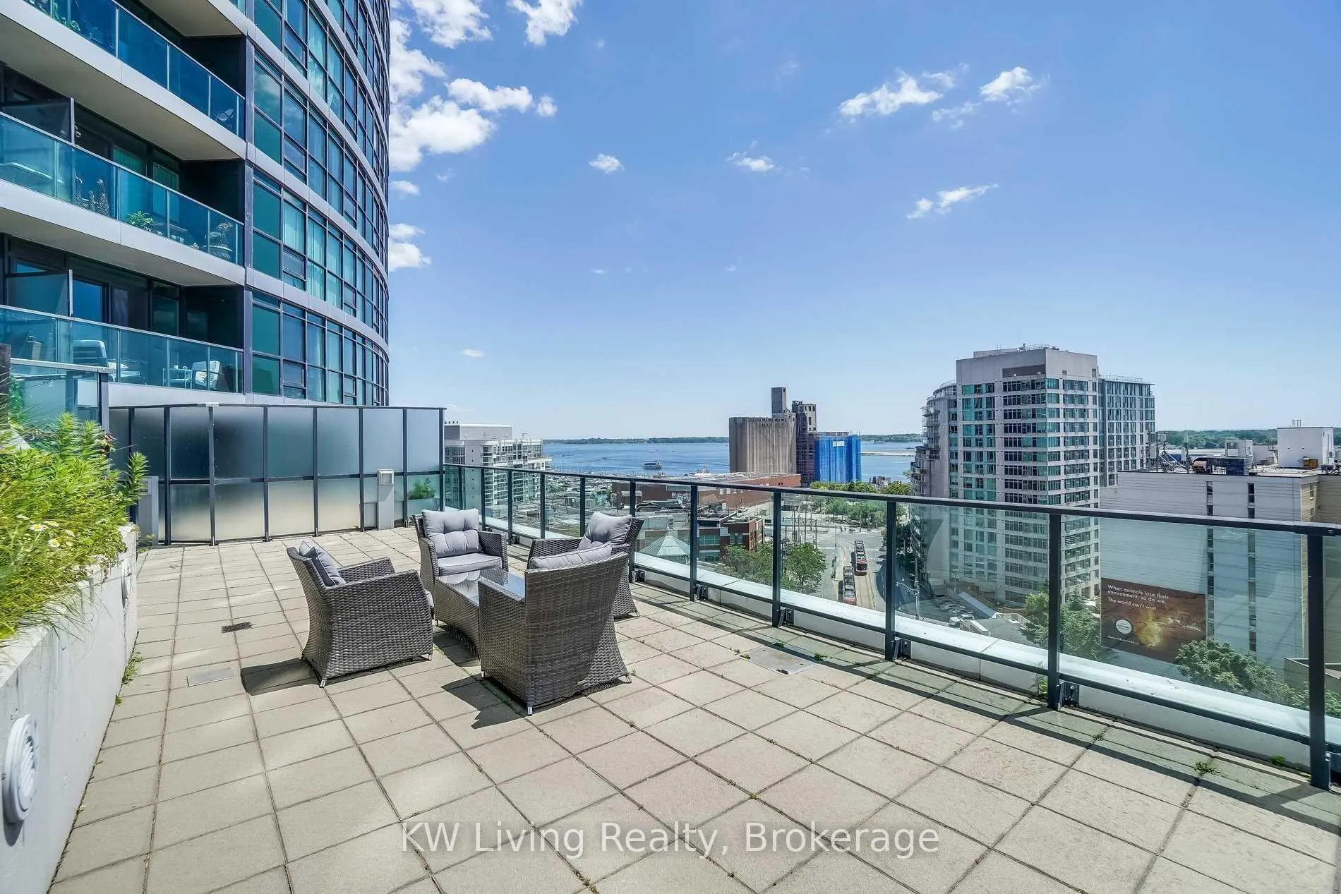 Photo 21 of Unit 1803, 600 Fleet Street, Toronto, Niagara — HOMEH
