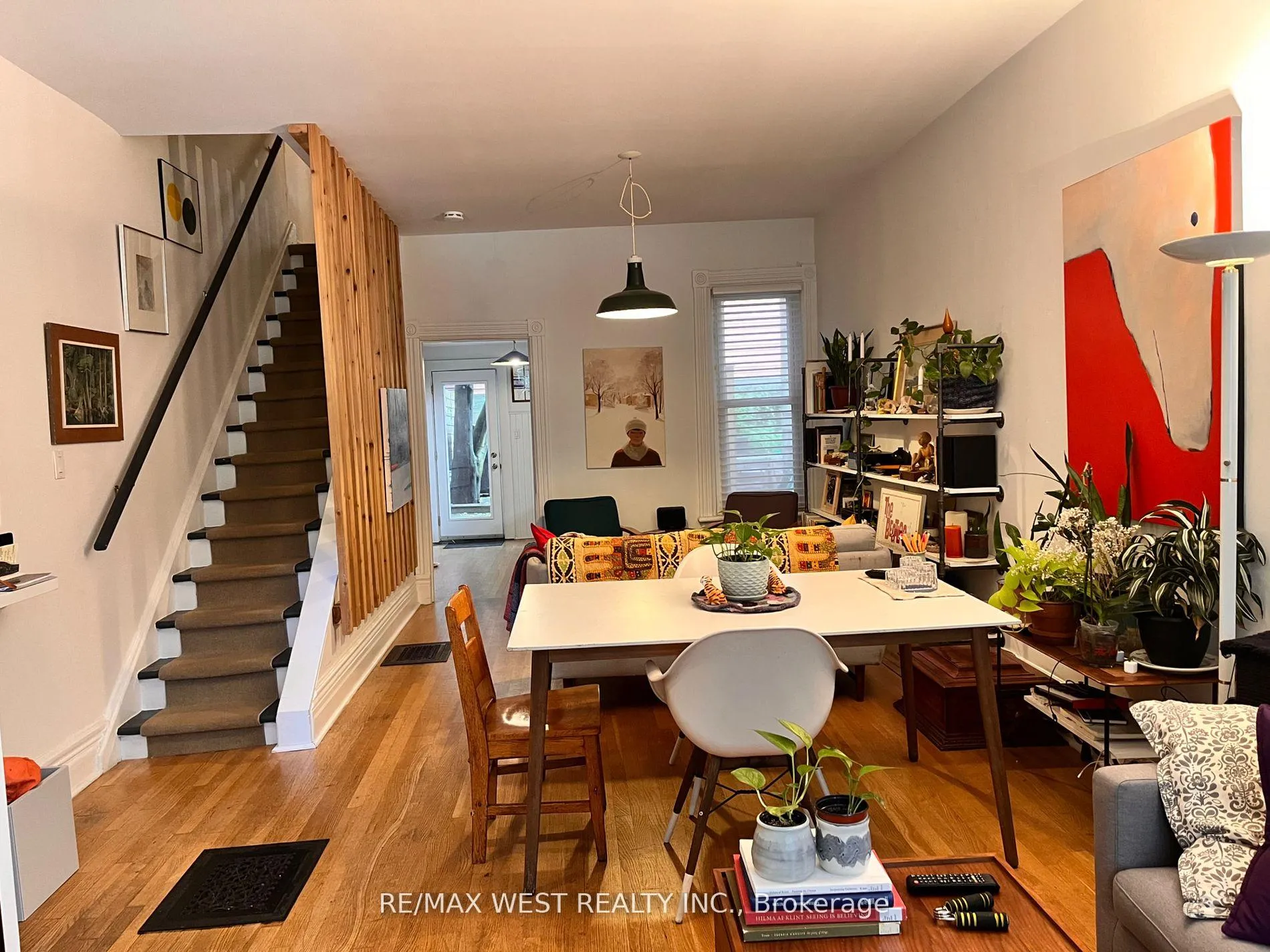 Photo 7 of 20 Afton Avenue, Toronto, Little Portugal — HOMEH