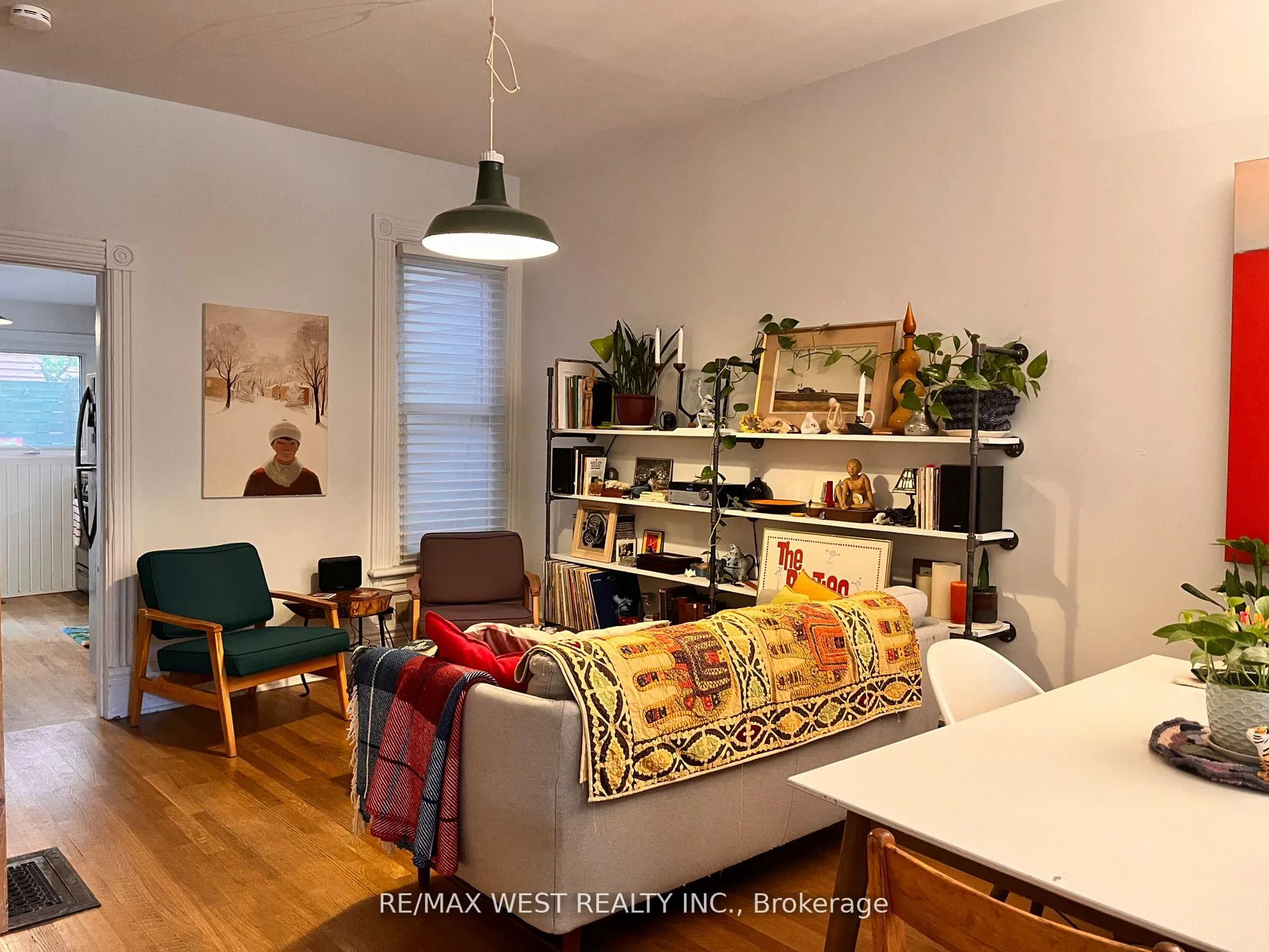 Photo 9 of 20 Afton Avenue, Toronto, Little Portugal — HOMEH