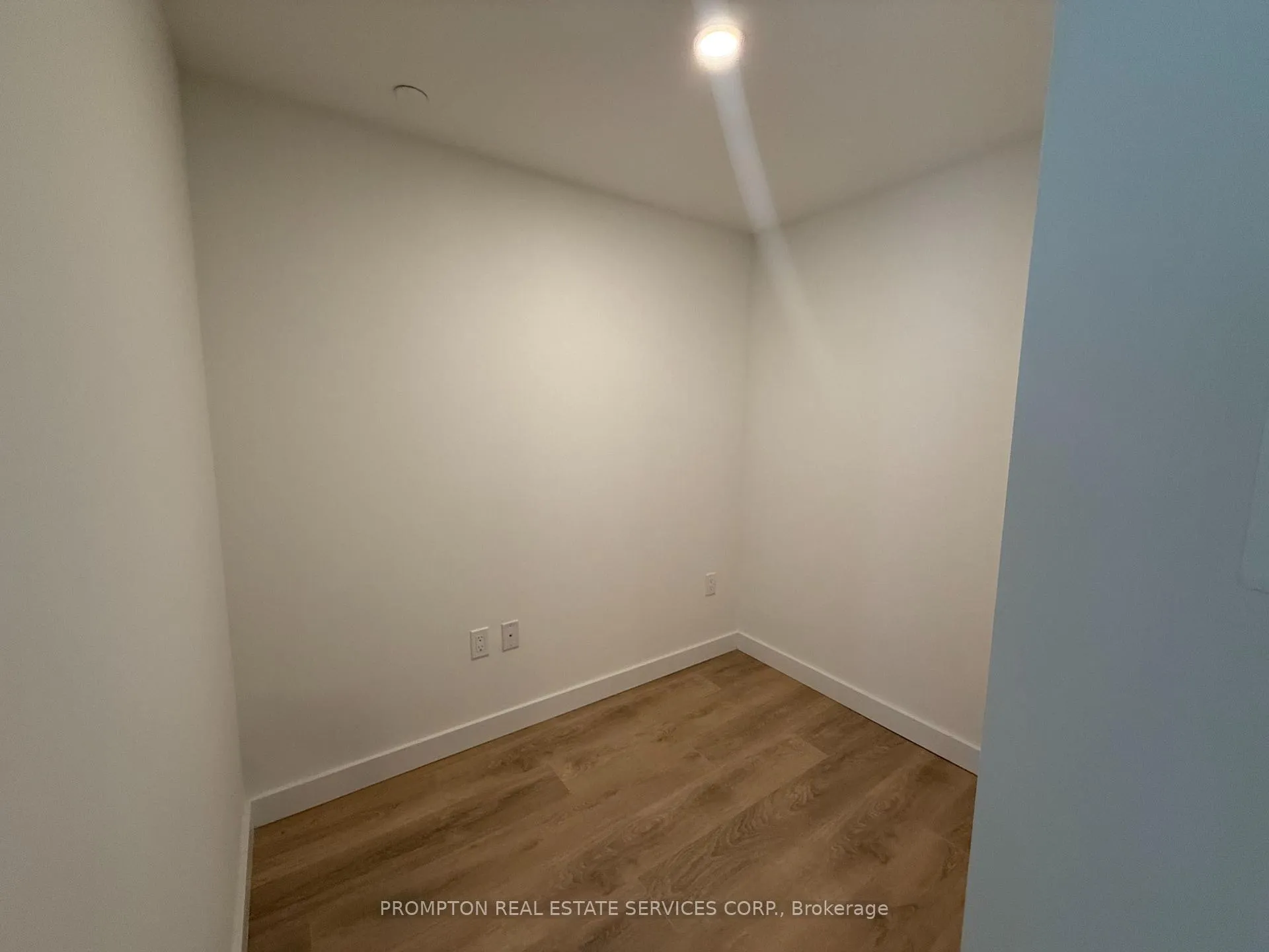 Photo 15 of Unit 729, 3 Concord Cityplace Way, Toronto, Waterfront Communities — HOMEH