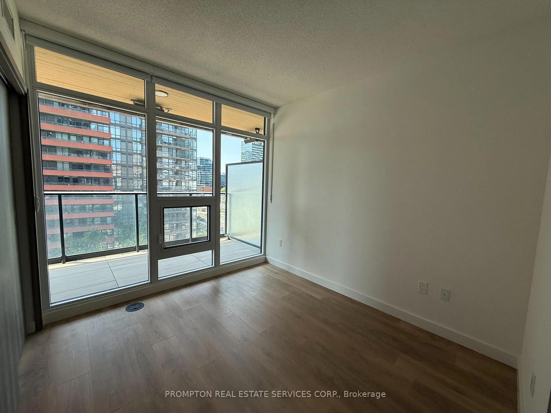 Photo 19 of Unit 729, 3 Concord Cityplace Way, Toronto, Waterfront Communities — HOMEH