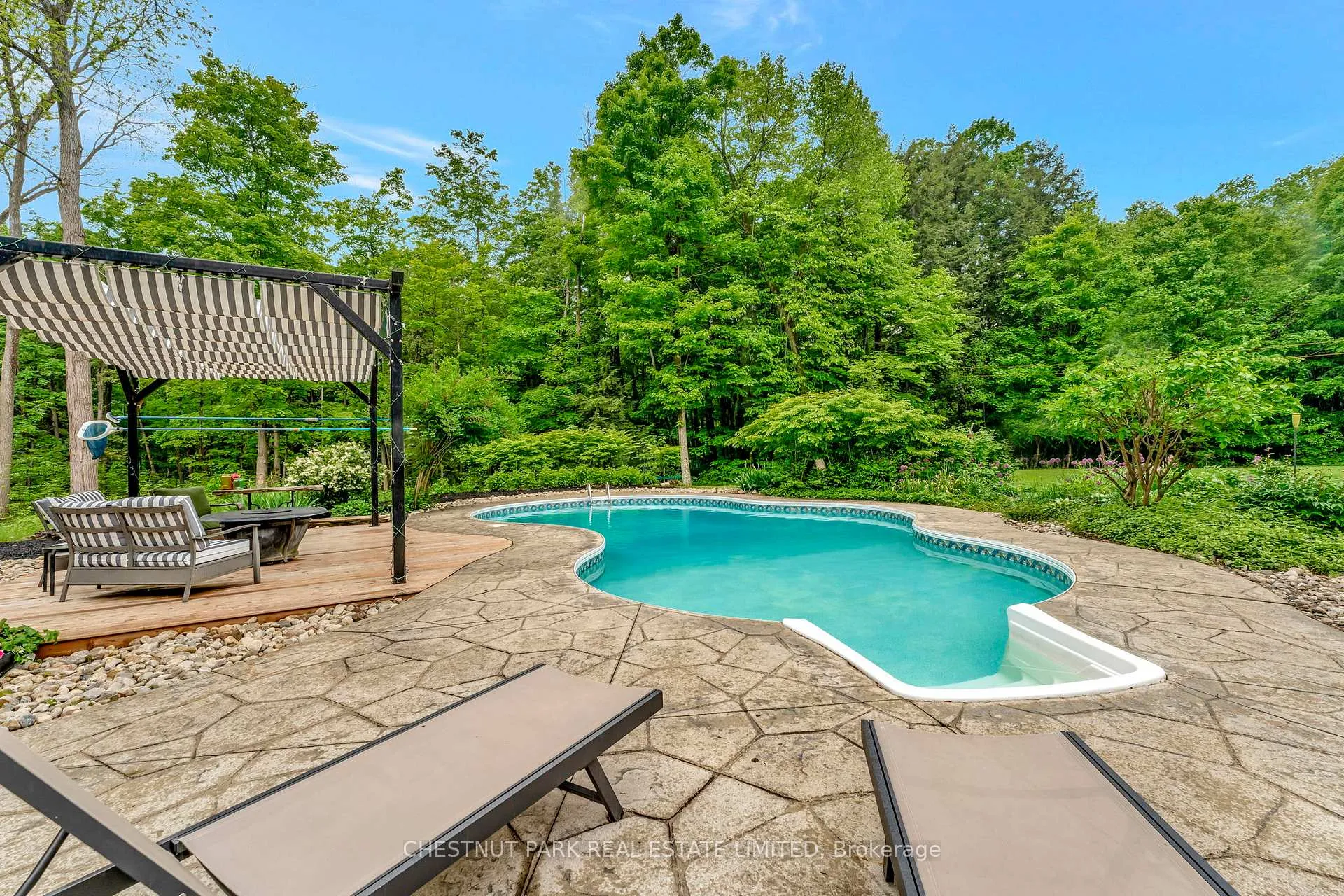 Photo 25 of 6511 Crowsfoot Road, Woolwich — HOMEH