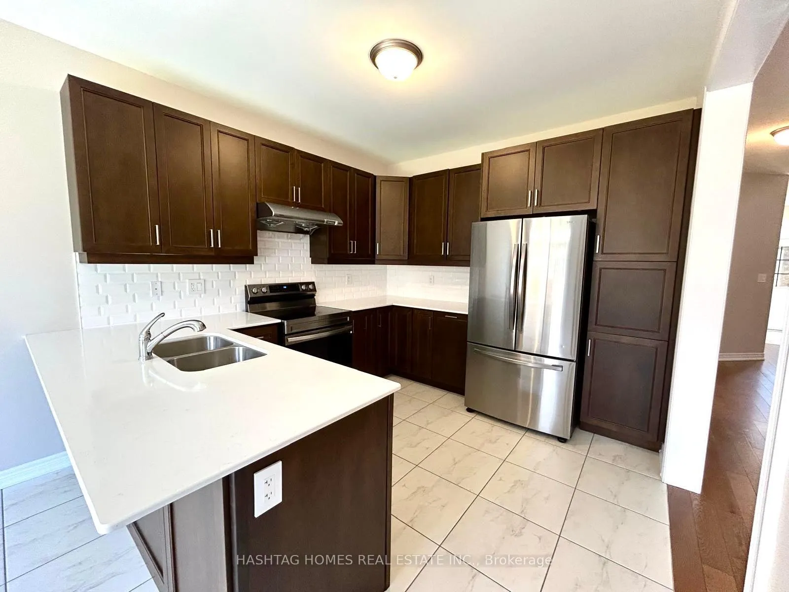 Photo 6 of 26 Matterhorn Road, Brampton, Northwest Brampton — HOMEH