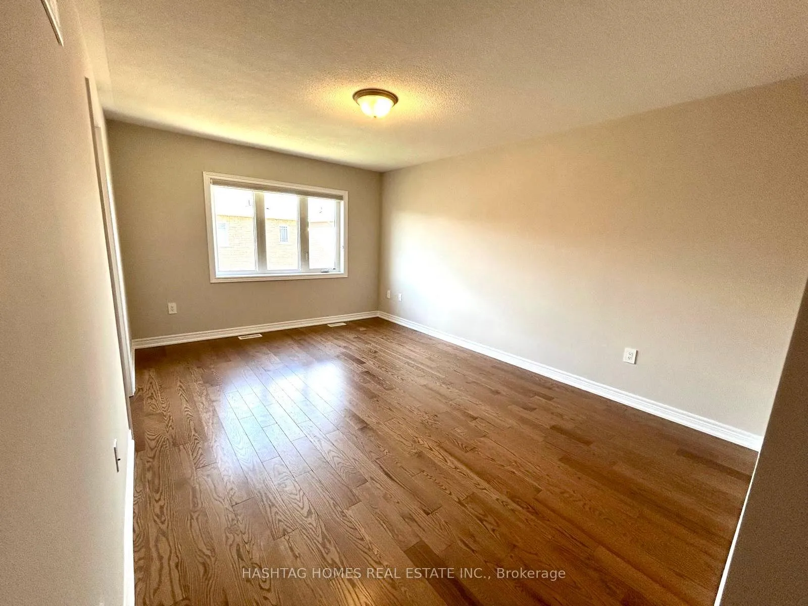 Photo 17 of 26 Matterhorn Road, Brampton, Northwest Brampton — HOMEH