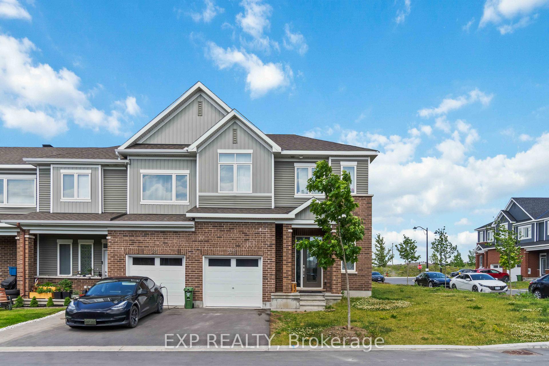 Photo 1 of 275 Surface Lane, Ottawa, Barrhaven - Half Moon Bay — HOMEH