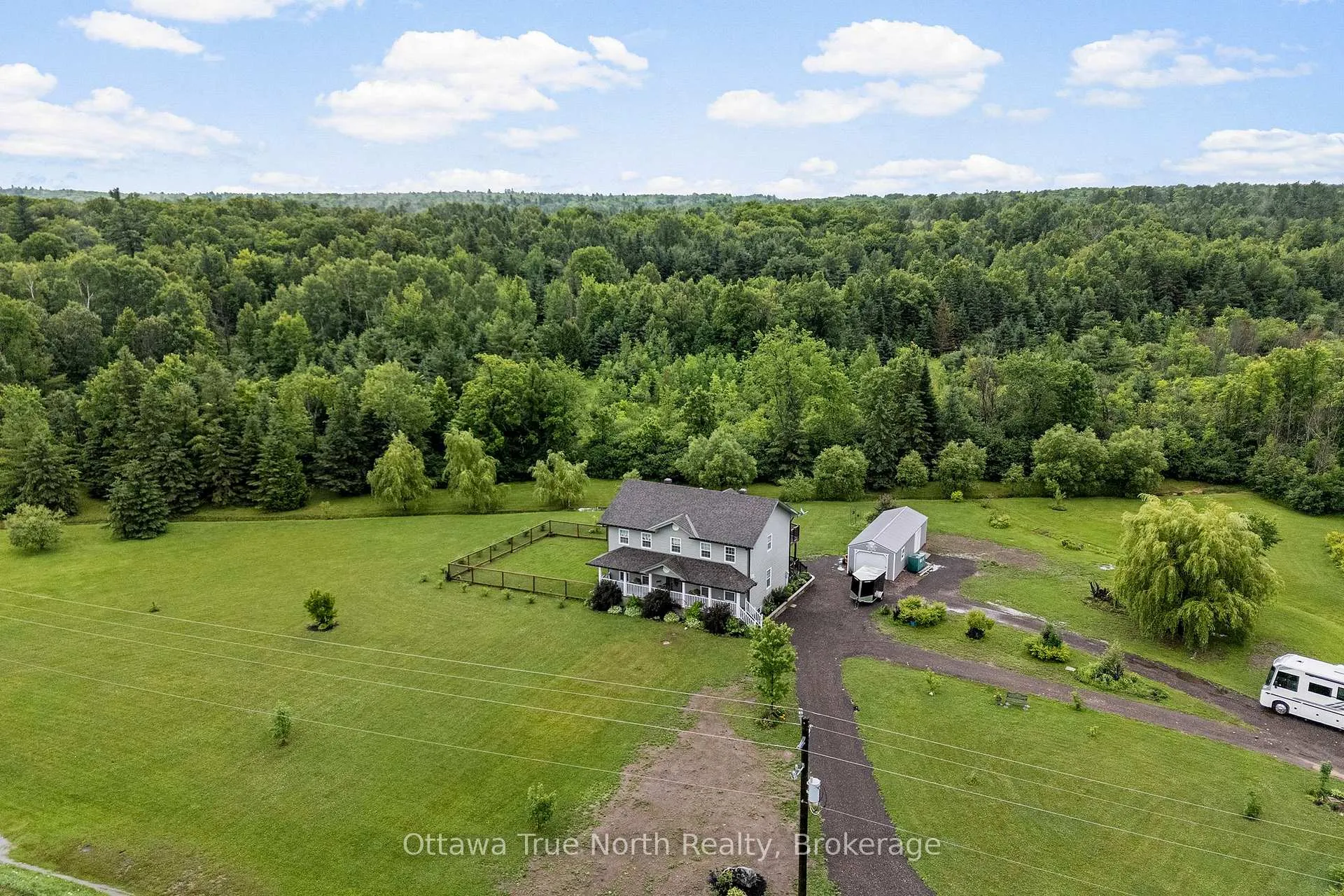 Photo 2 of 1563 Hwy 132, Renfrew — HOMEH