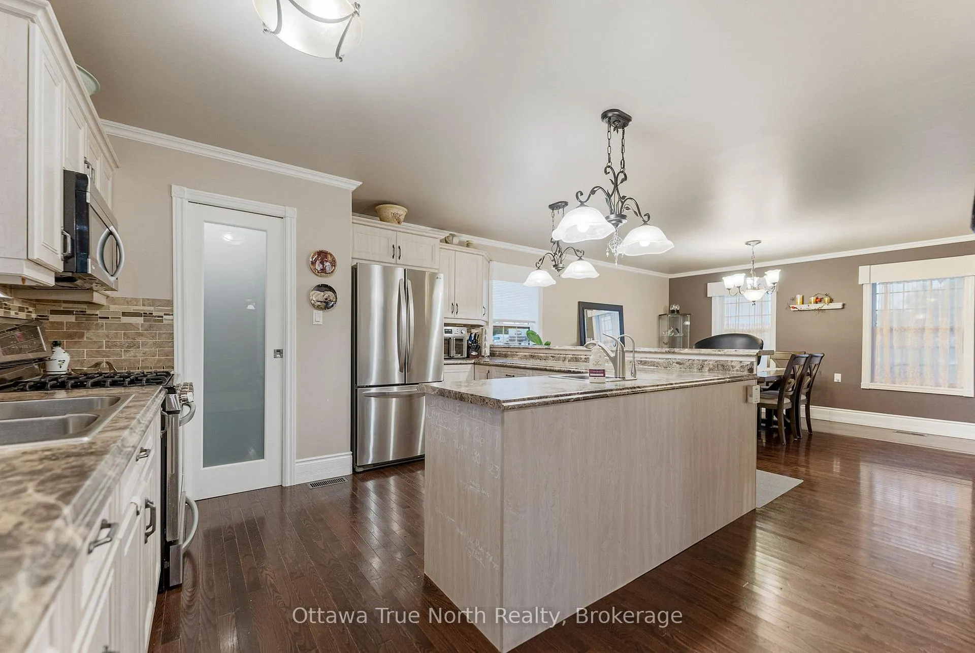 Photo 8 of 1563 Hwy 132, Renfrew — HOMEH