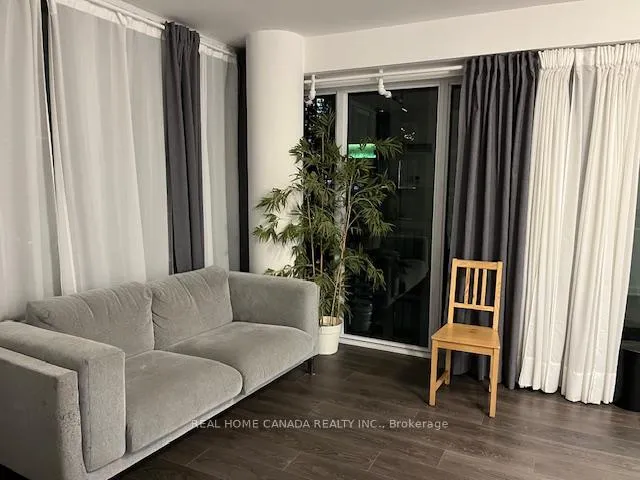 Photo 2 of Unit 2709 MasterBR, 99 Broadway Avenue, Toronto, Mount Pleasant West — HOMEH