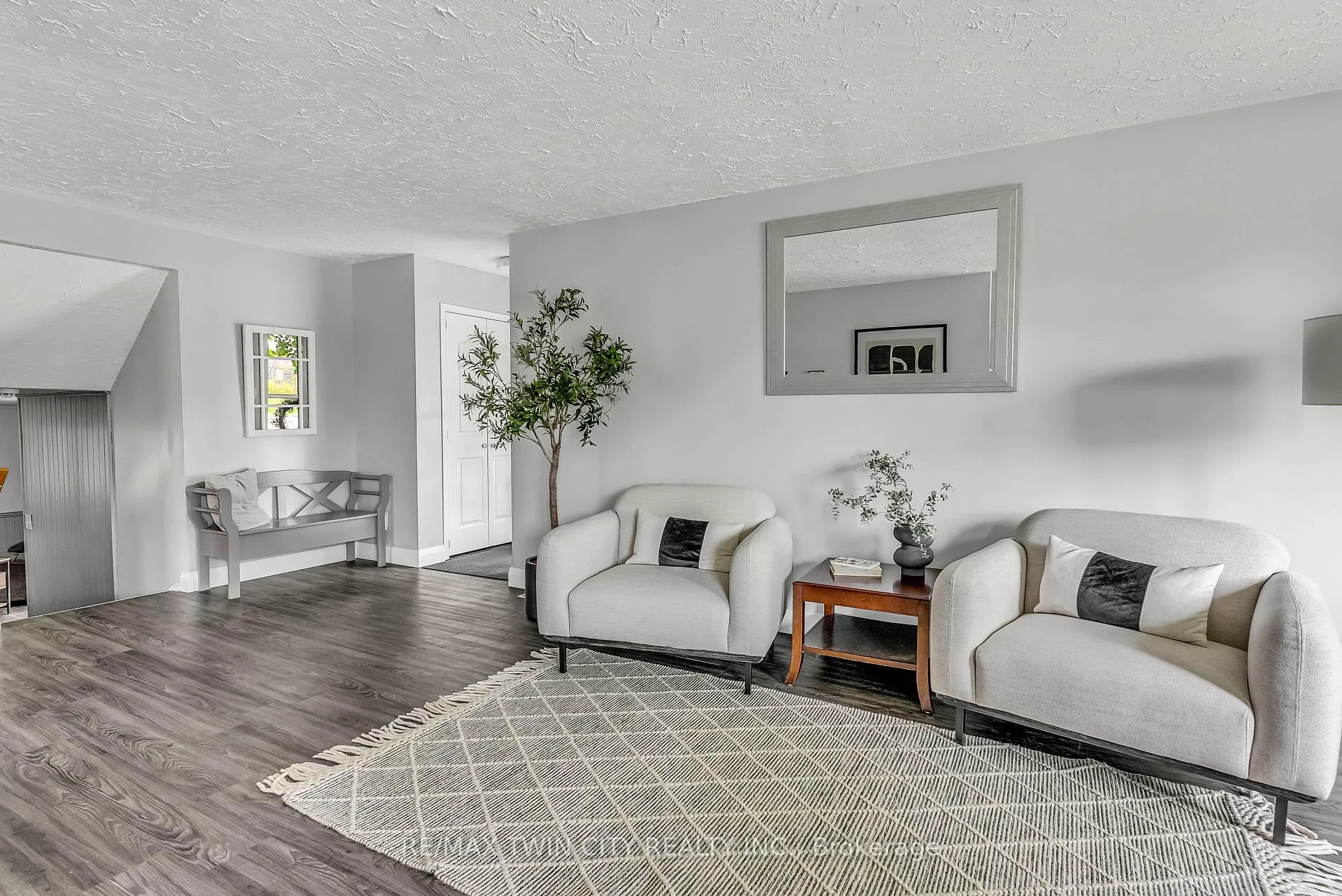 Photo 5 of 101 Rothsay Avenue, Kitchener — HOMEH