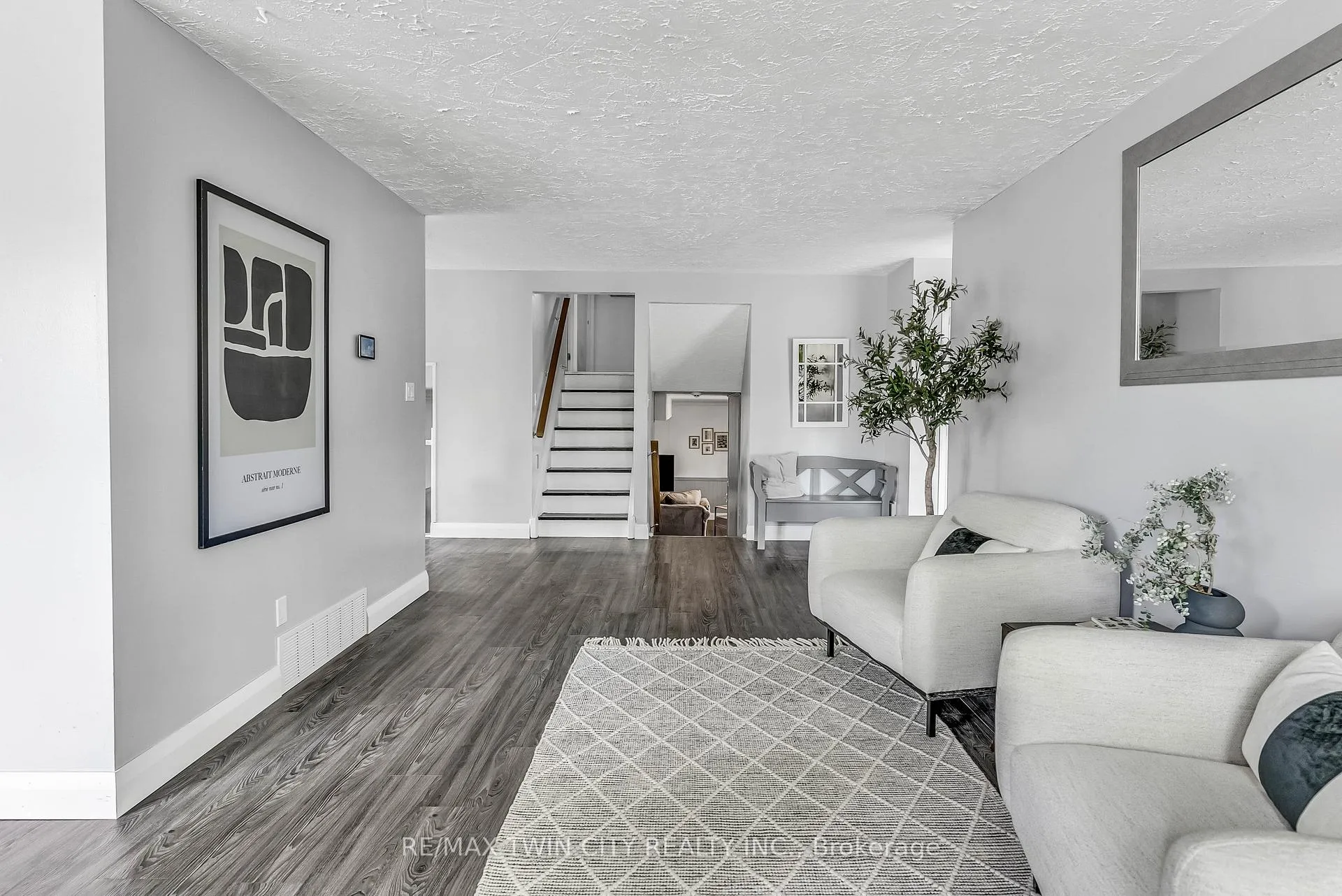 Photo 9 of 101 Rothsay Avenue, Kitchener — HOMEH