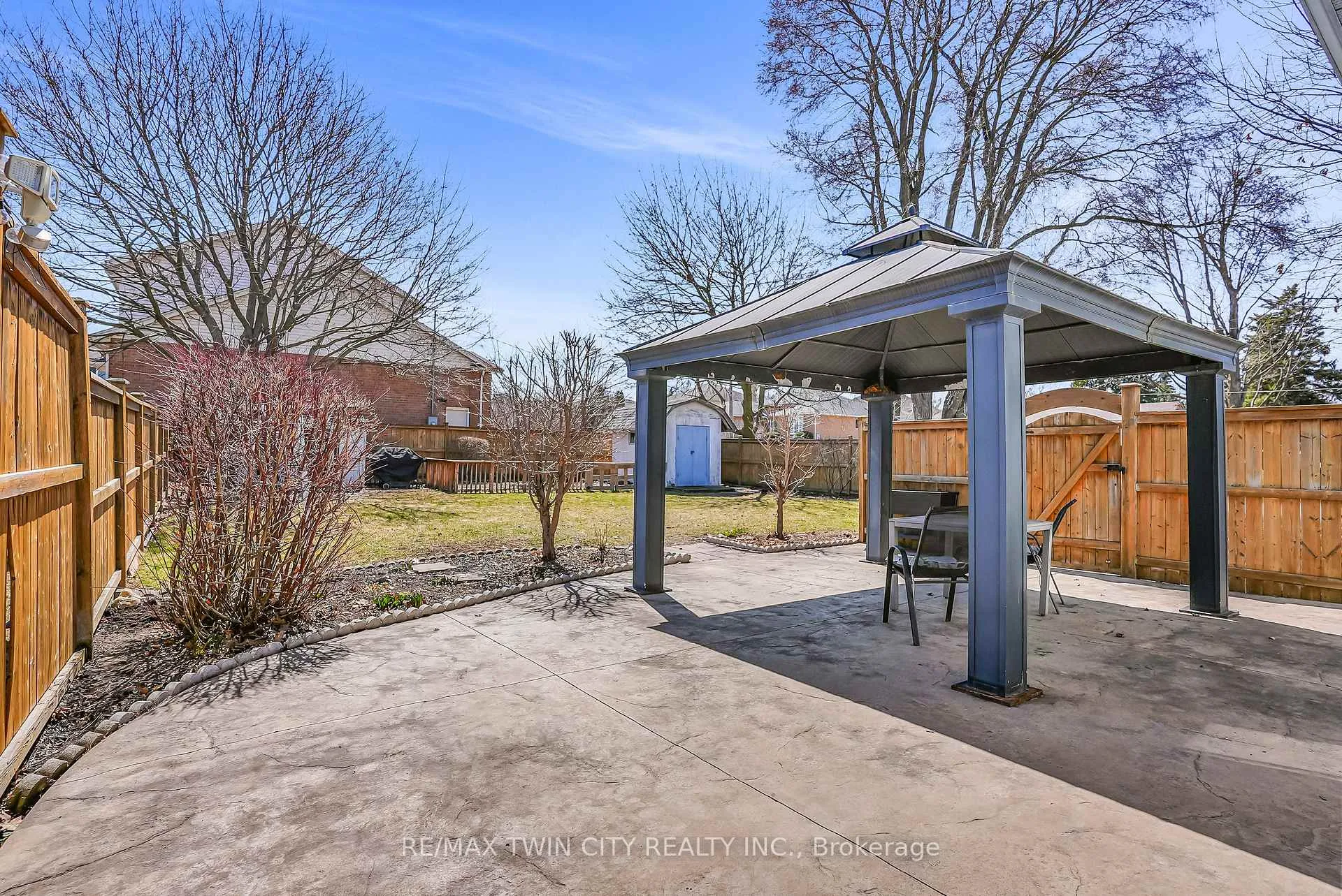 Photo 38 of 101 Rothsay Avenue, Kitchener — HOMEH