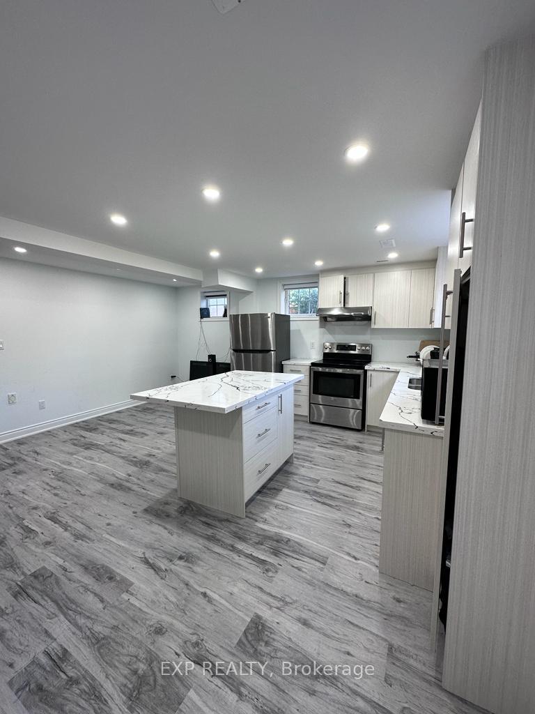 Photo 3 of 29 Duffield Road, Brampton, Fletcher's Meadow — HOMEH