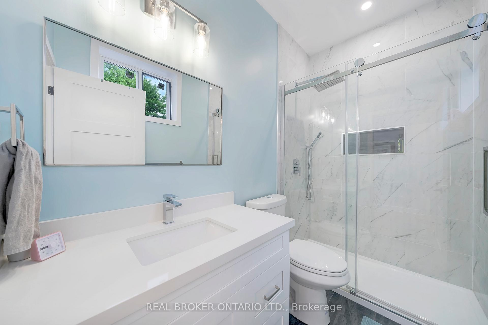 Photo 31 of 579 Chamberlain Road, Burlington, Shoreacres — HOMEH
