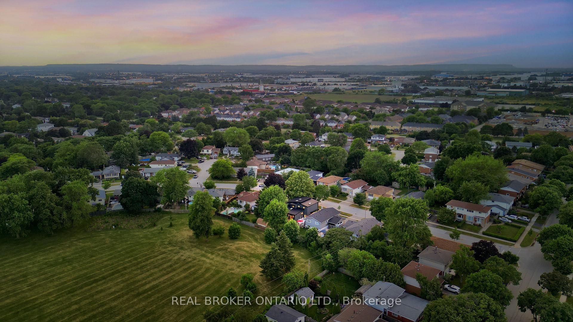 Photo 48 of 579 Chamberlain Road, Burlington, Shoreacres — HOMEH