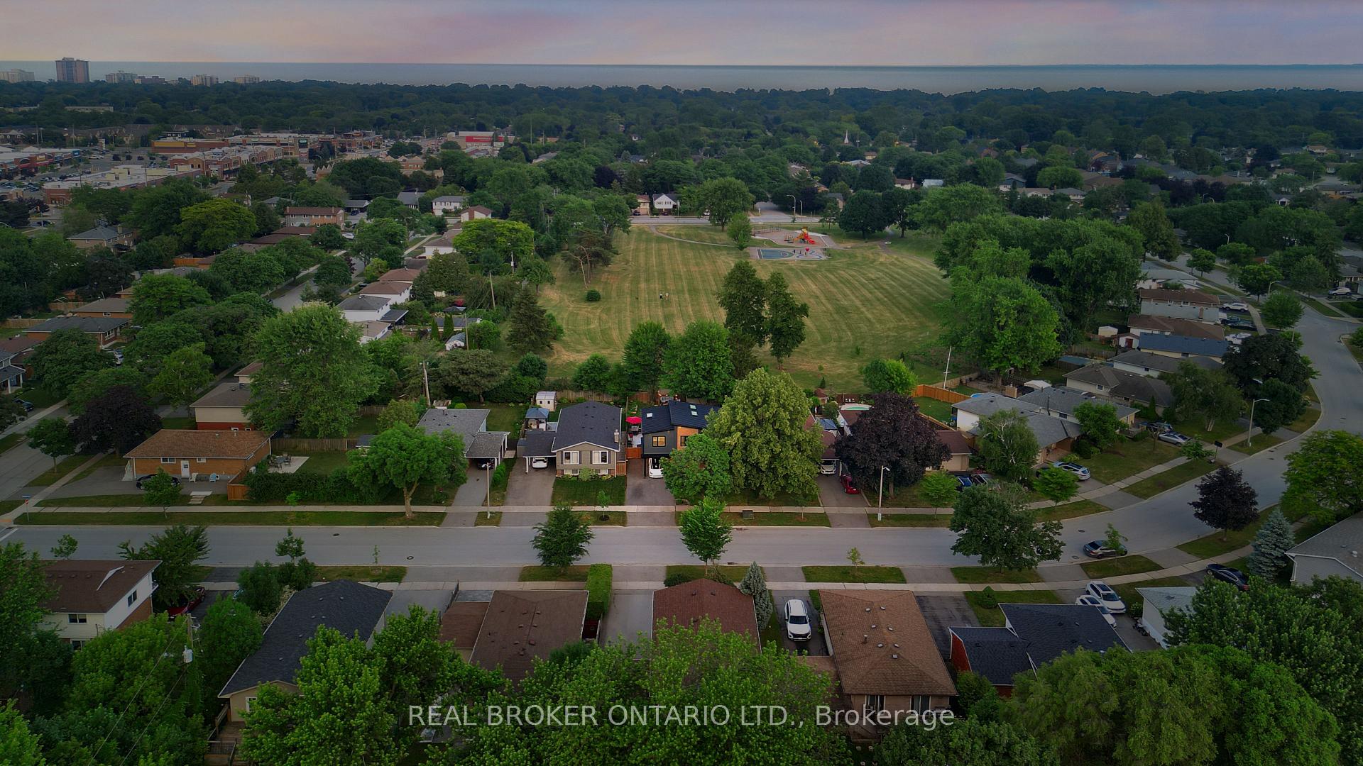 Photo 49 of 579 Chamberlain Road, Burlington, Shoreacres — HOMEH