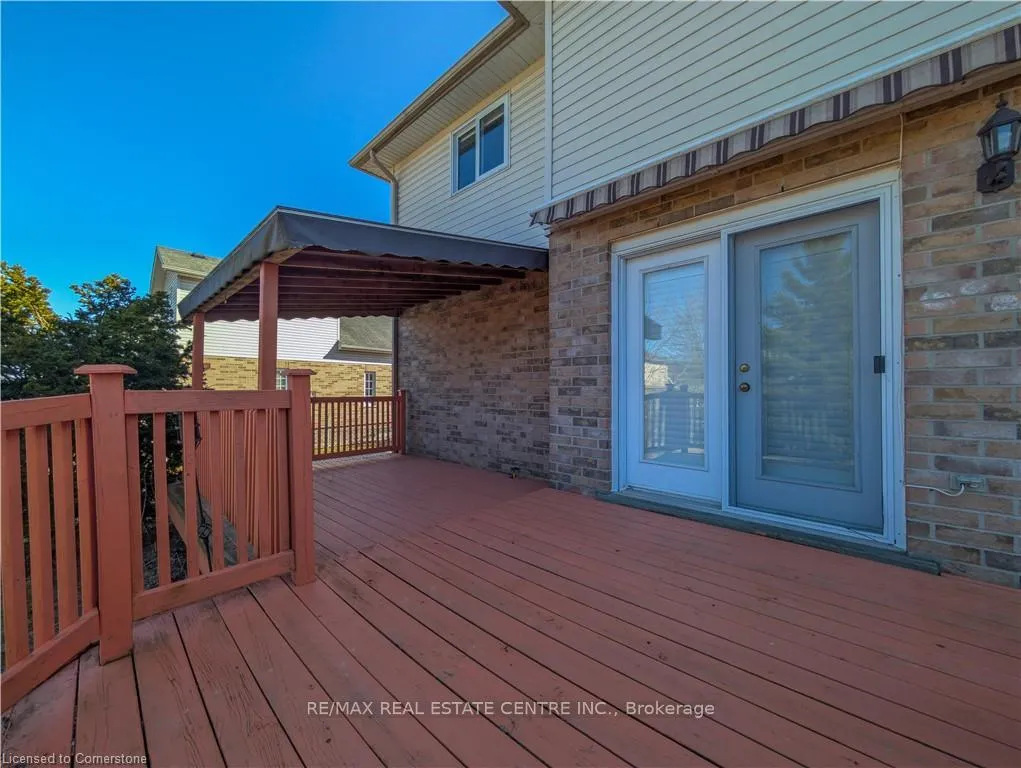 Photo 46 of 187 Daimler Drive S, Kitchener — HOMEH