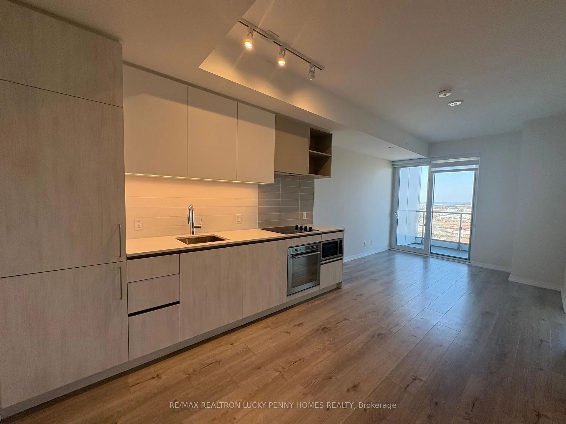 Front of Unit 3512, 1000 Portage Parkway