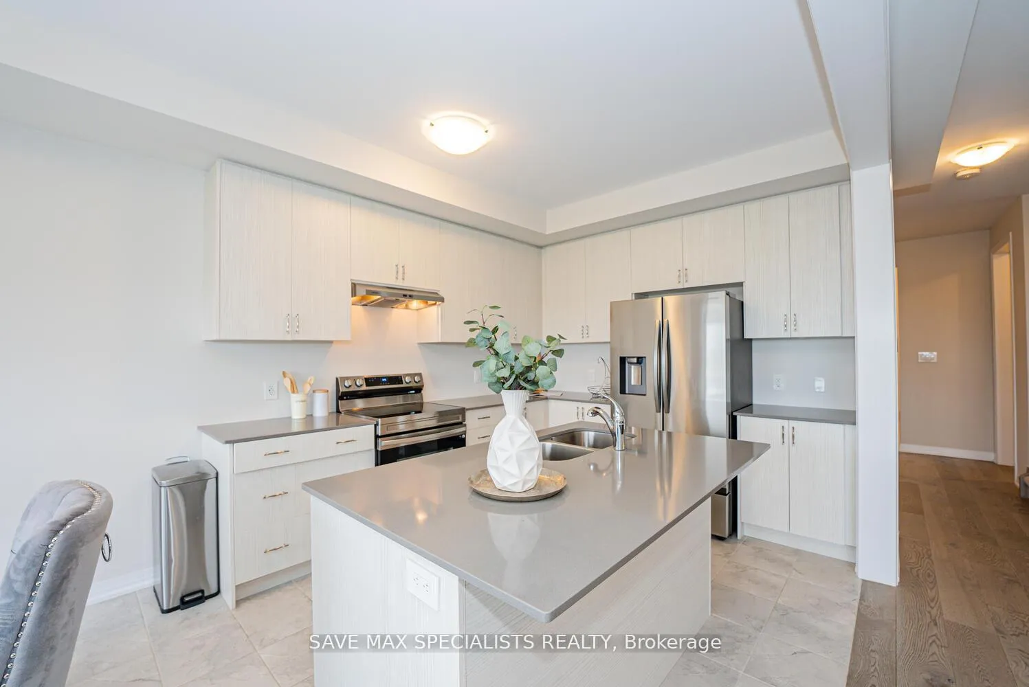 Photo 17 of 298 Newman Drive, Cambridge — HOMEH