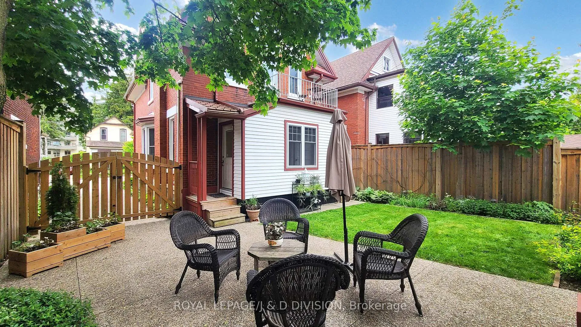 Photo 45 of 28 Henry Street, Kitchener — HOMEH