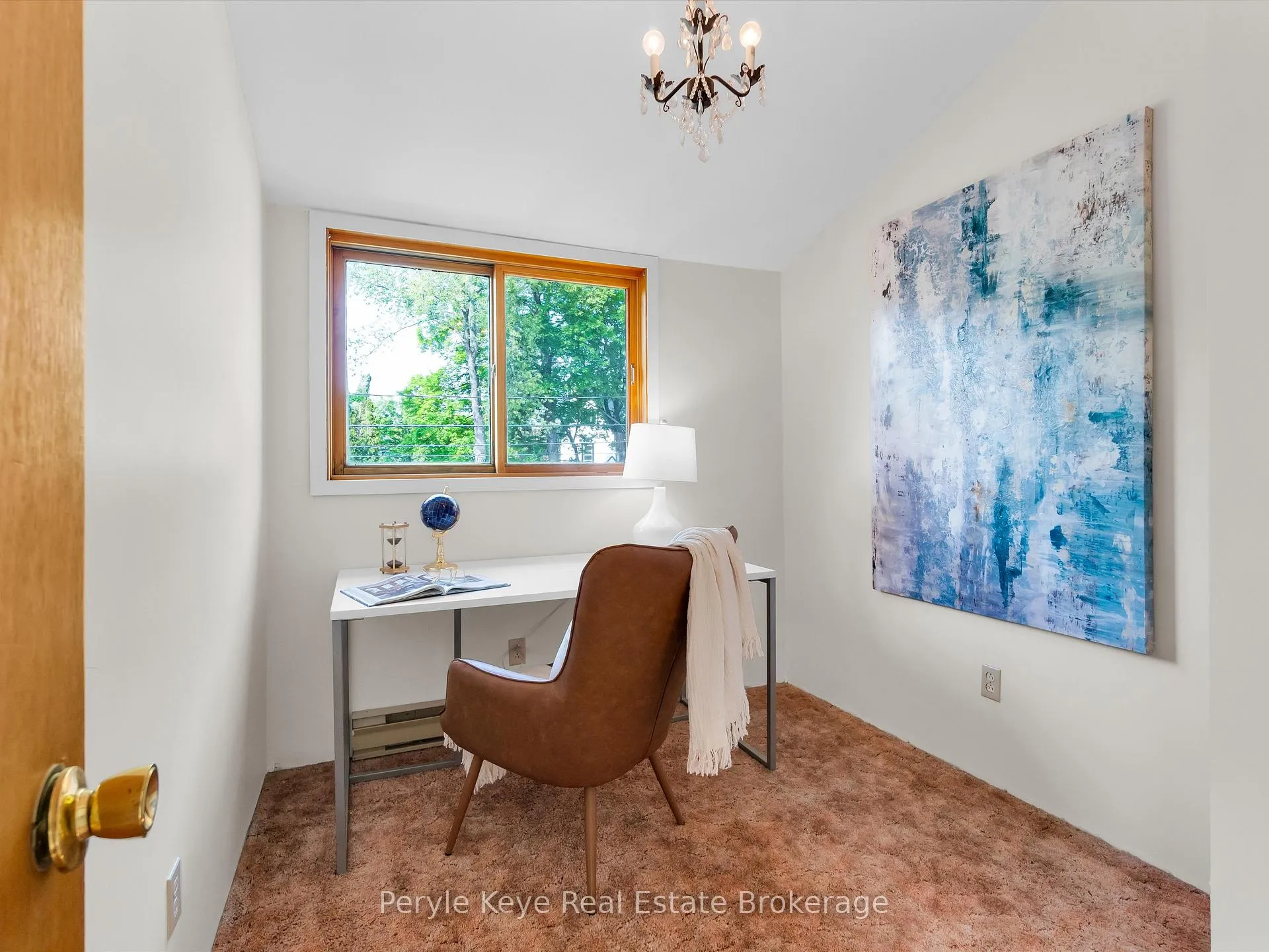 Photo 25 of 5 Bird Lane, Bracebridge — HOMEH