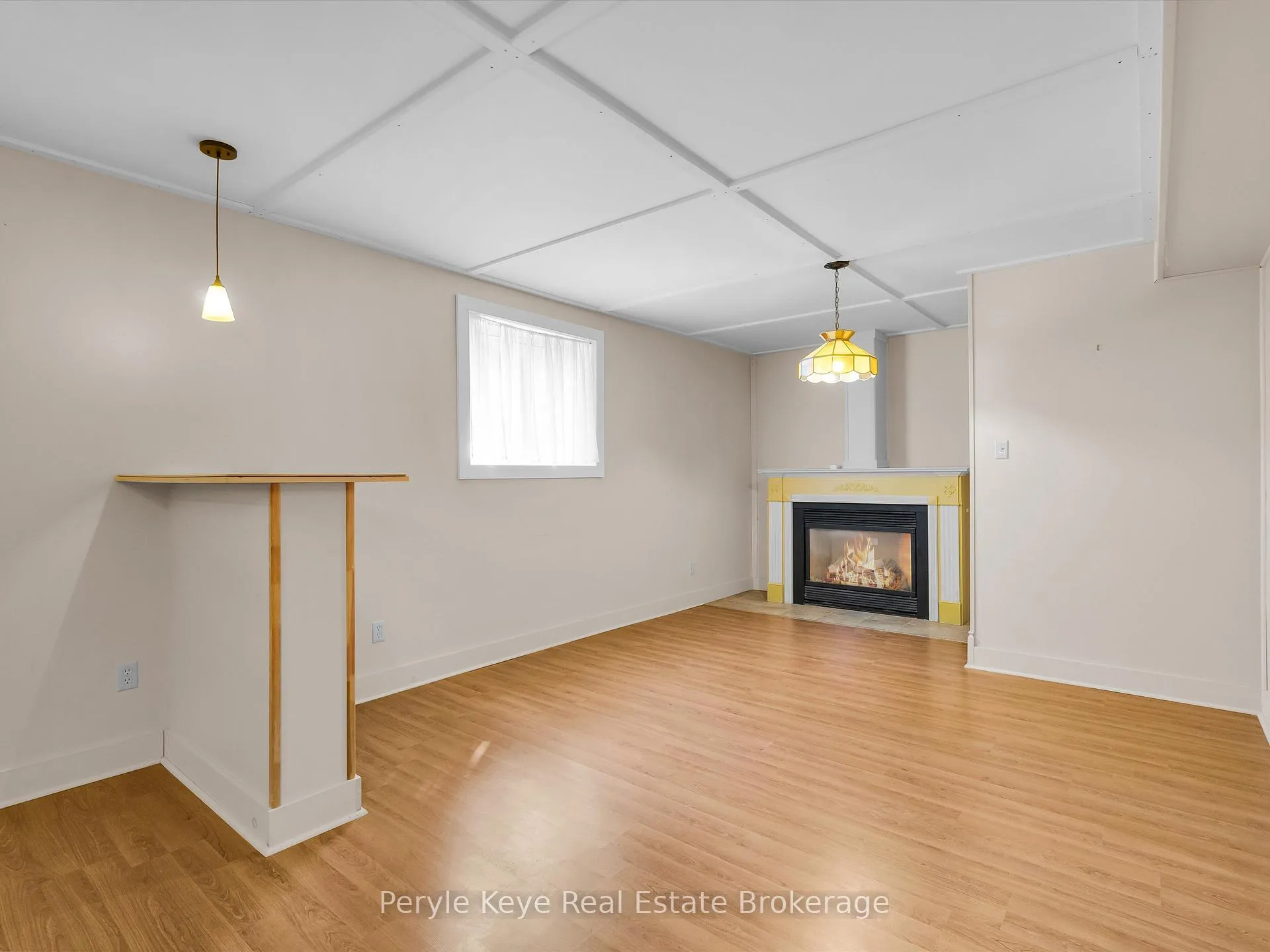 Photo 35 of 5 Bird Lane, Bracebridge — HOMEH